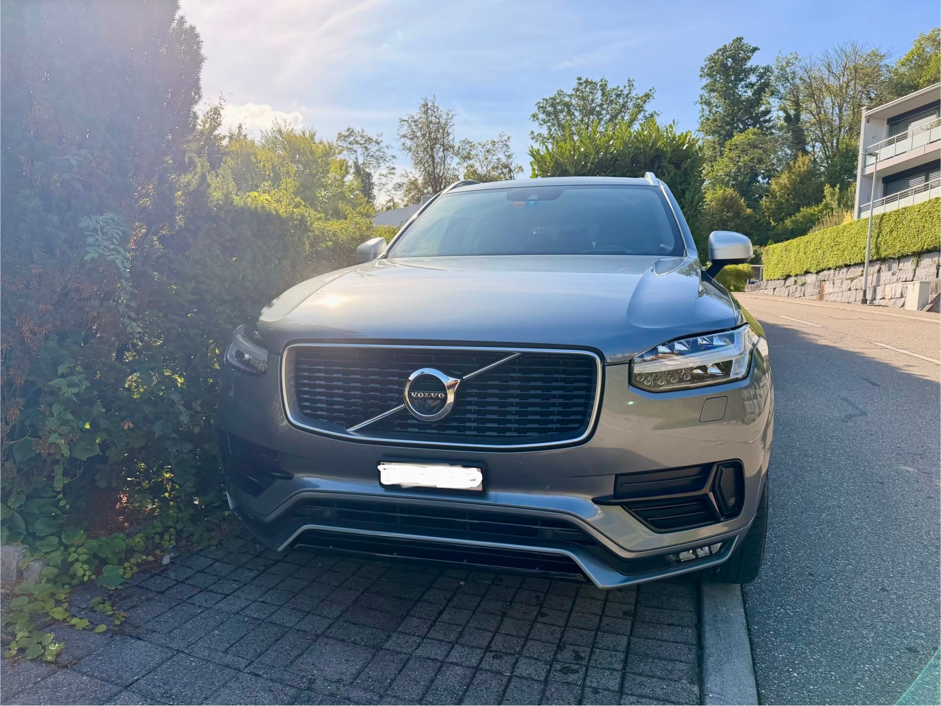 VOLVO 2.0 D5 R-Design 7P. AWD-image-1