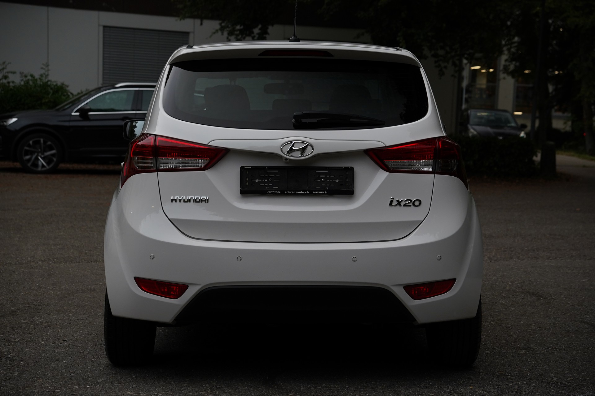 HYUNDAI iX20 1.6 Premium Automatic-image-3