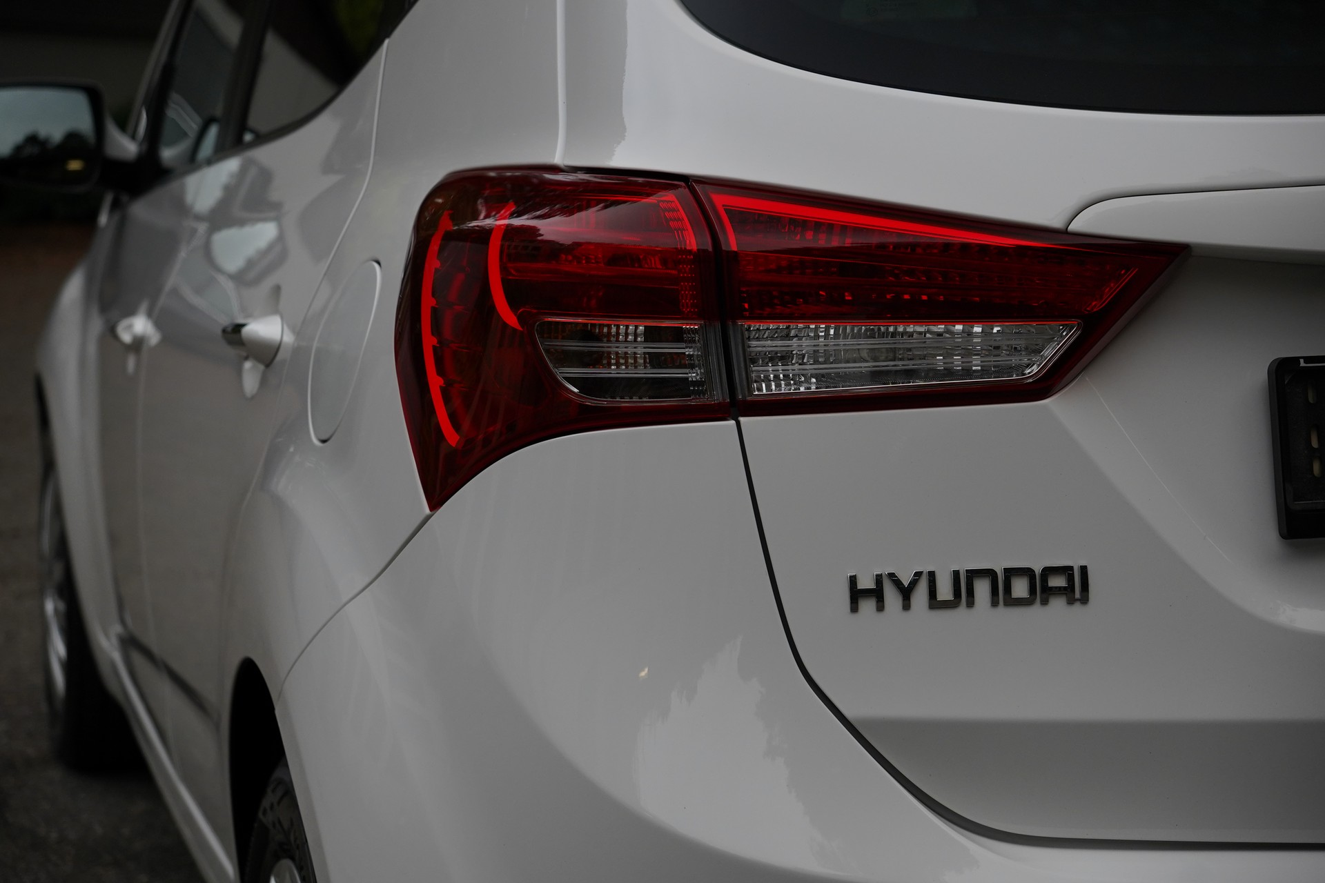 HYUNDAI iX20 1.6 Premium Automatic-image-13