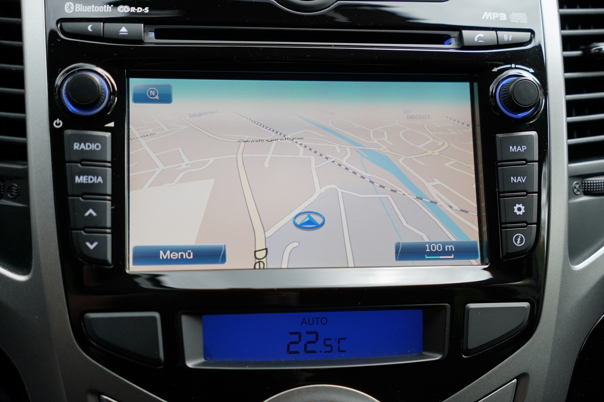HYUNDAI iX20 1.6 Premium Automatic-image-27