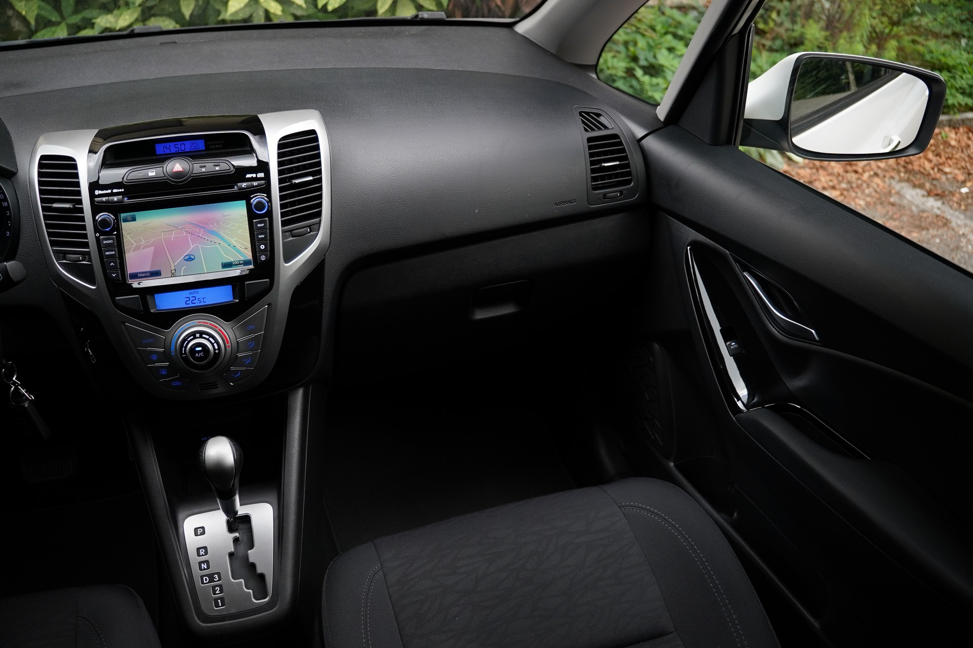 HYUNDAI iX20 1.6 Premium Automatic-image-21