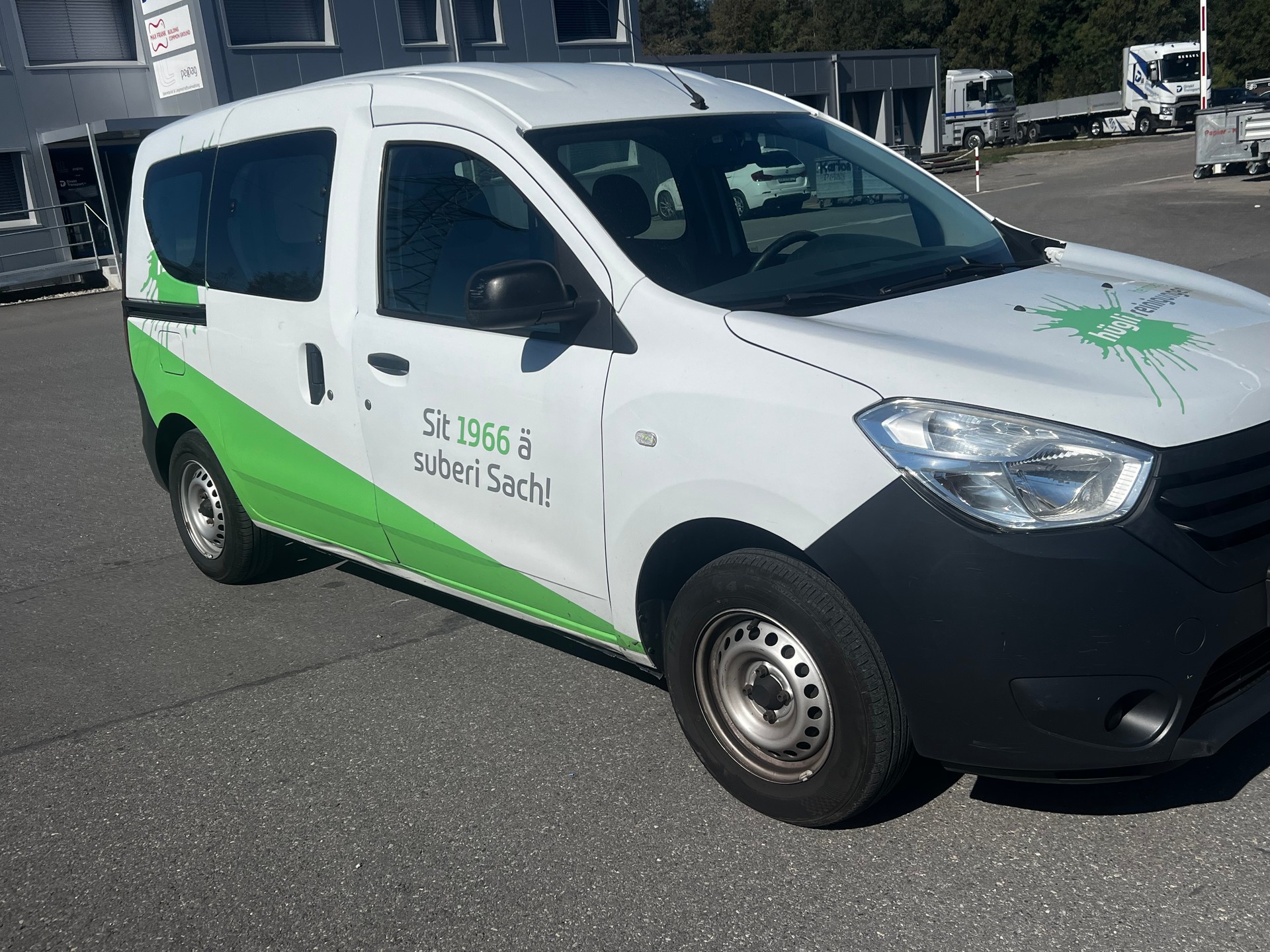 DACIA Dokker 1.6 16V-image-1
