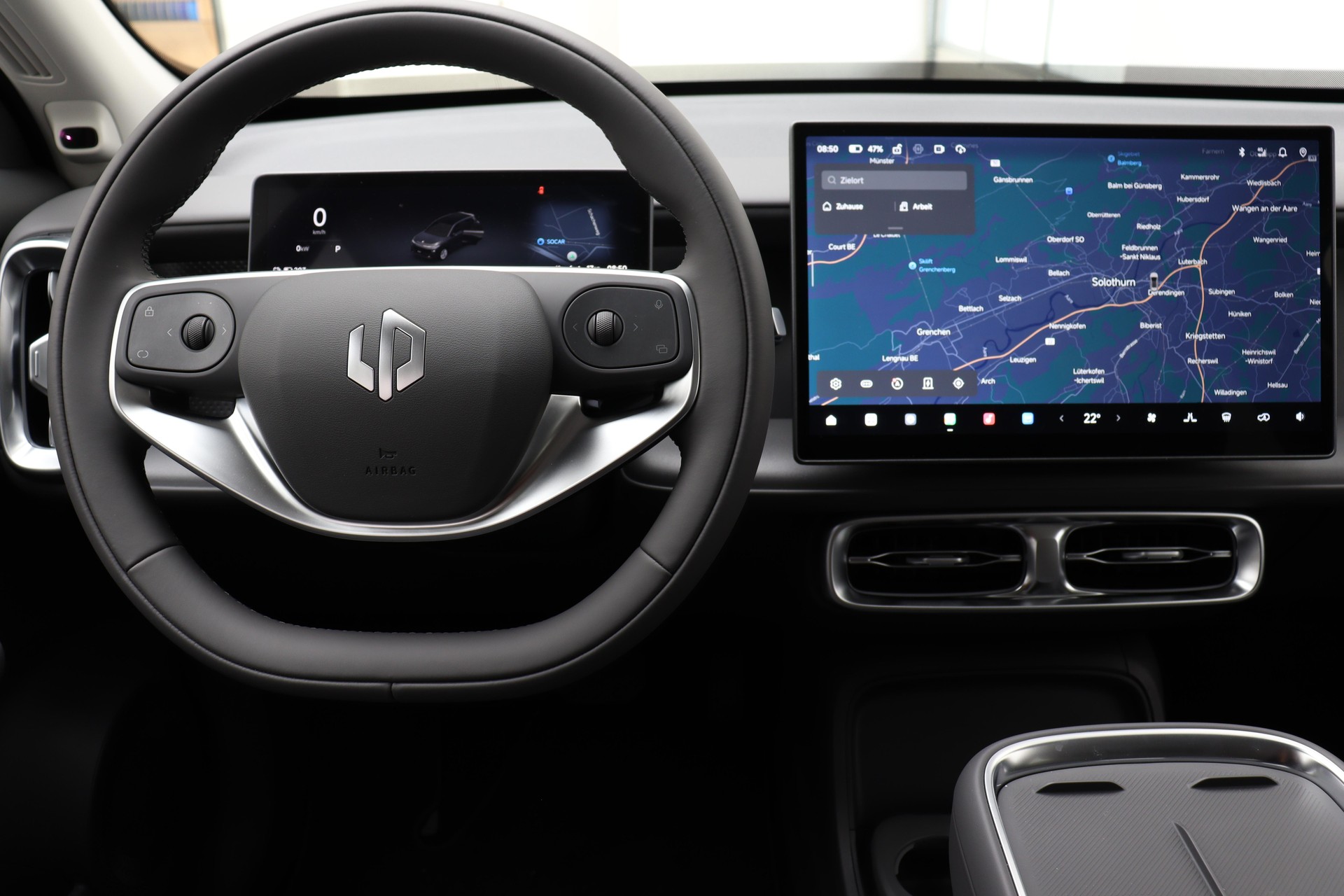 LEAPMOTOR B10 1.5 Hybrid EV-image-7