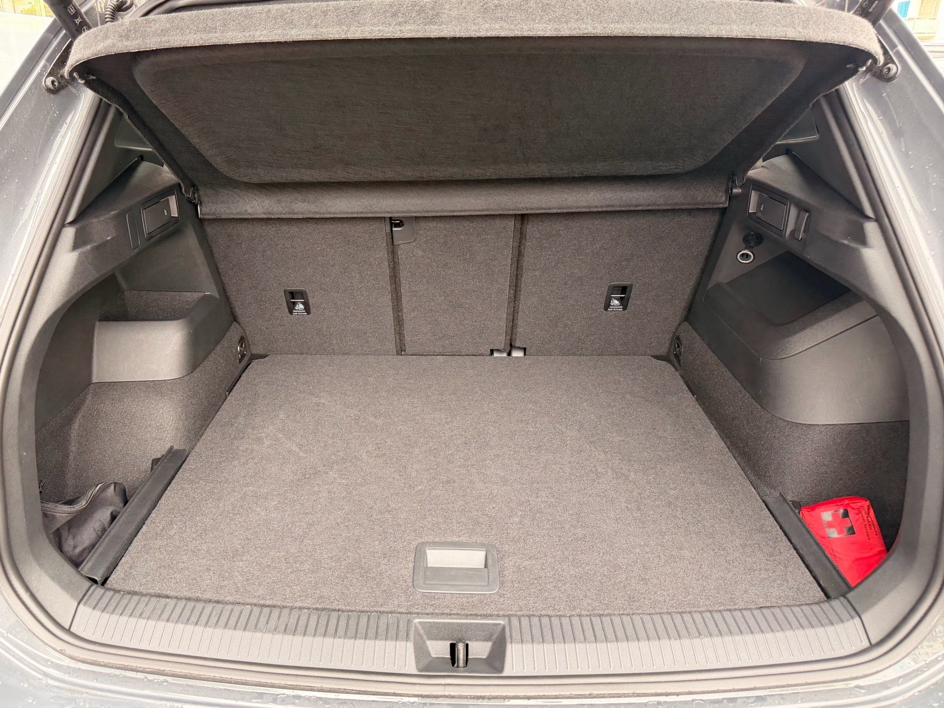 VW Tiguan 2.0 TSI 265PS 4Motion R-Line ***PANORAMADACH***-image-29
