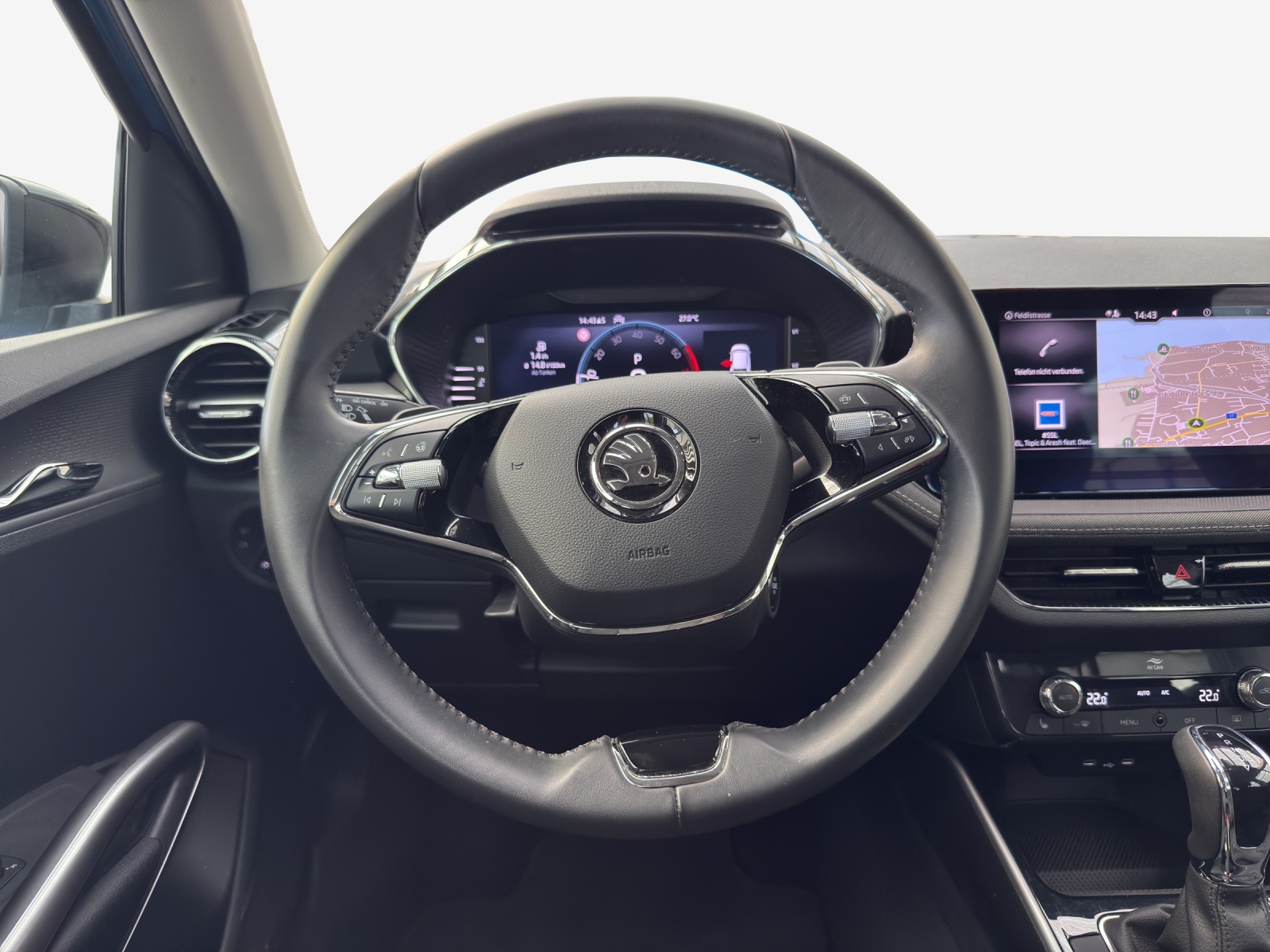 SKODA Fabia 1.5 TSI Style DSG-image-9