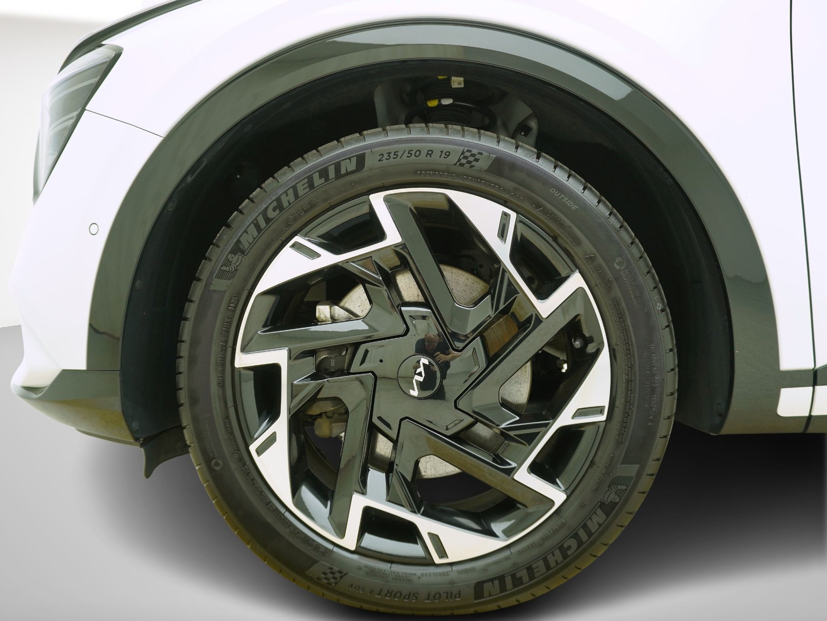 KIA Sportage 1.6 T-GDi PHEV GT-Line 4x4-image-6