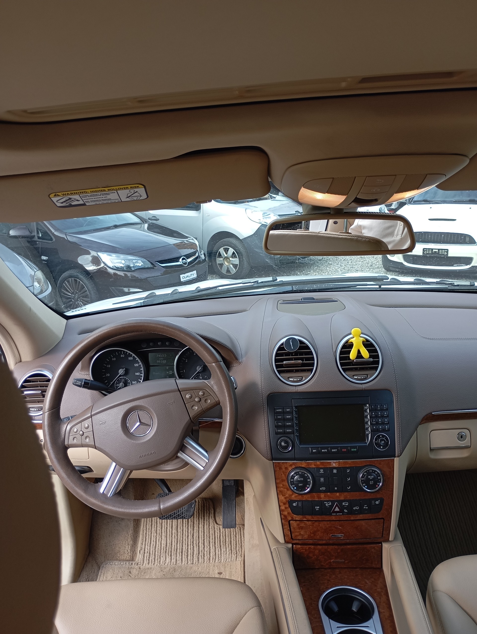 MERCEDES-BENZ GL-image-7
