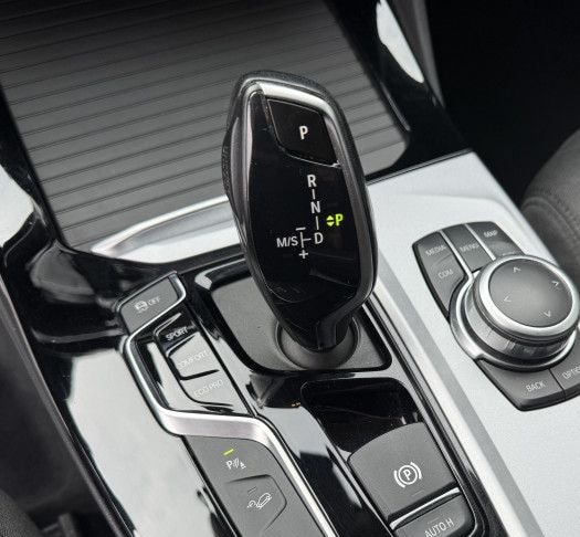 BMW X4 xDrive 48V 20d xLine Steptronic-image-3