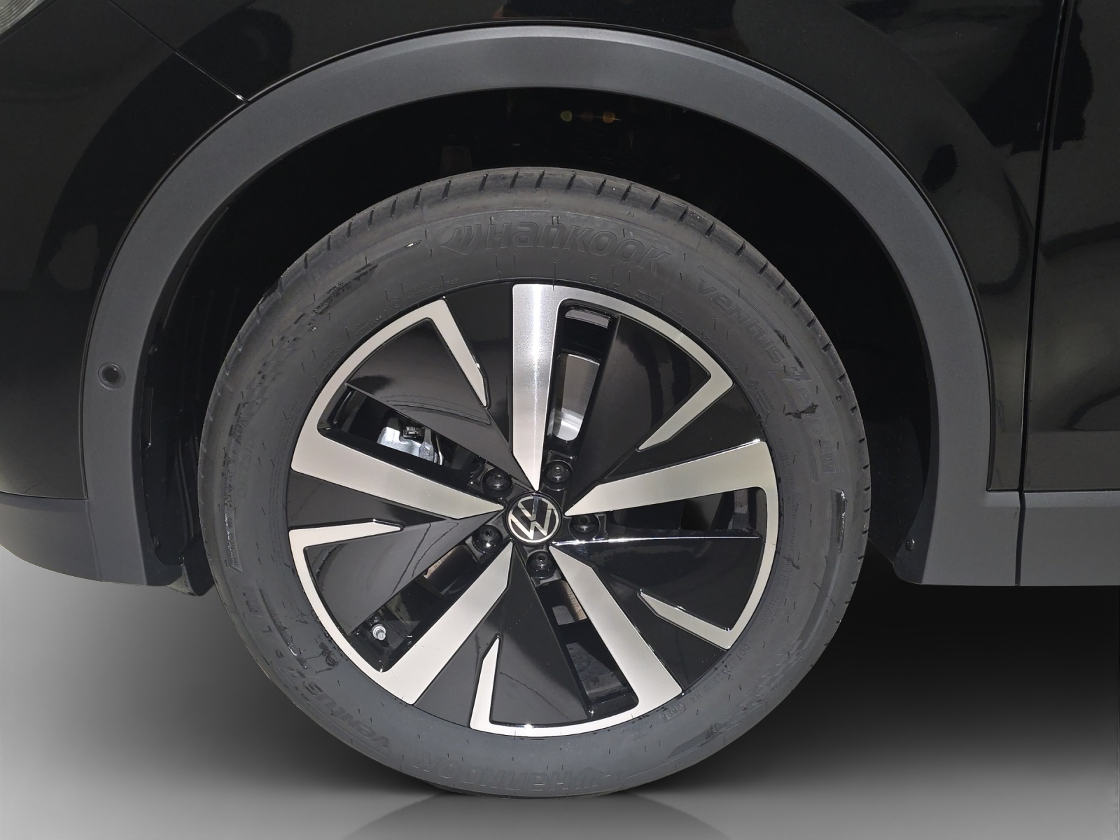 VW Tiguan 2.0 TSI DSG Style 4Motion-image-15