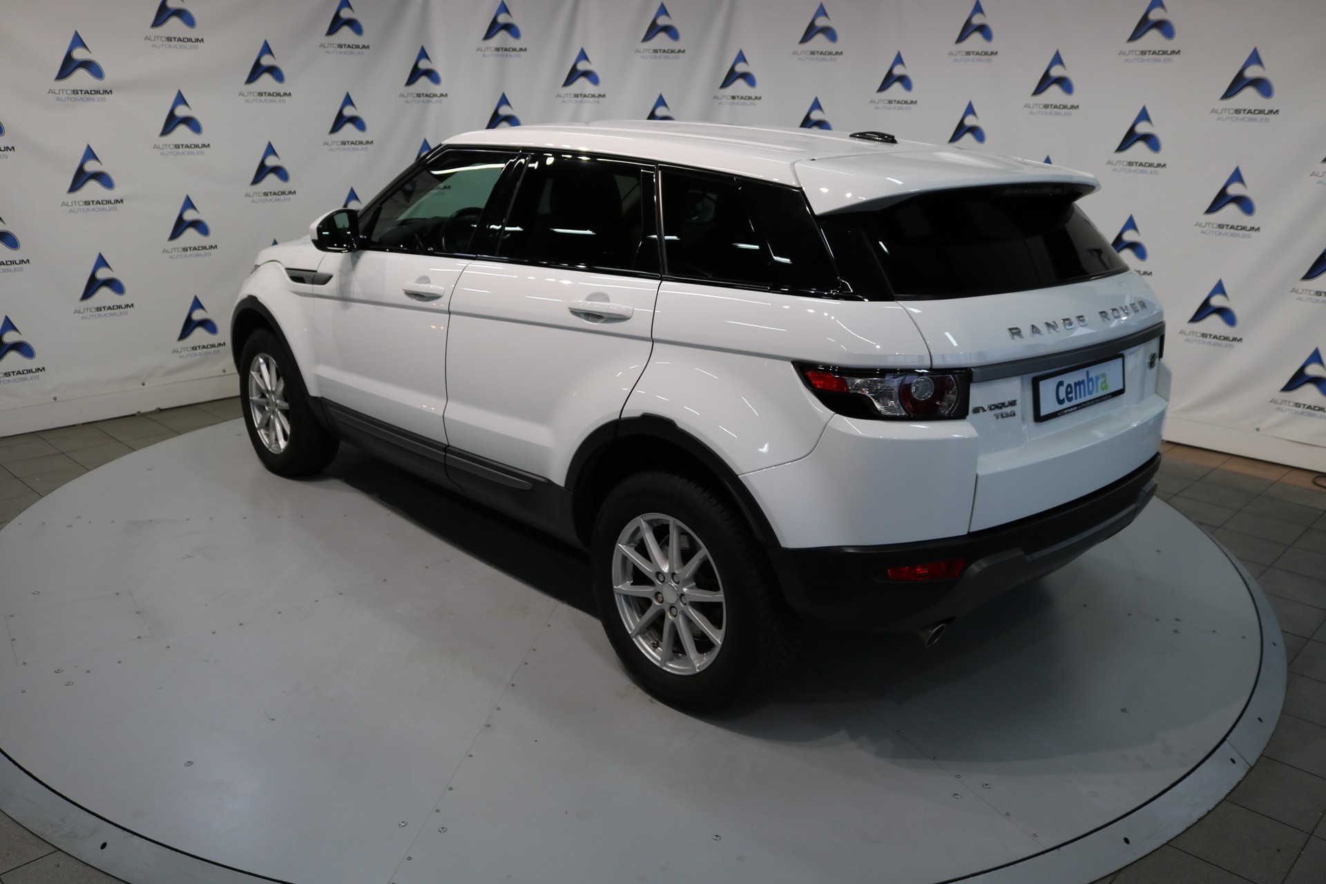 LAND ROVER Range Rover Evoque 2.2 TD4 Pure-image-16