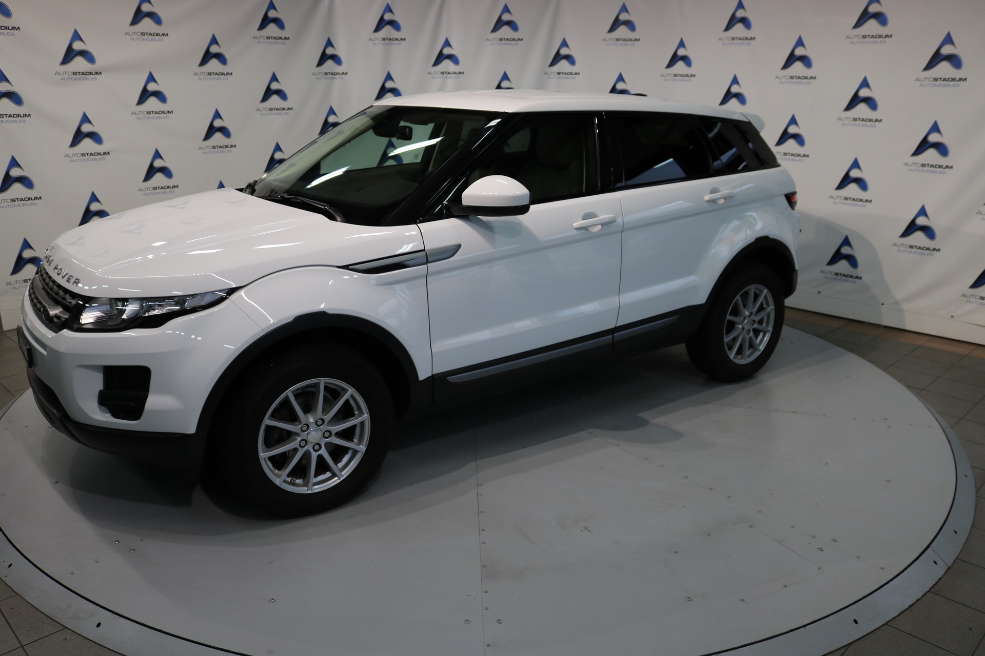 LAND ROVER Range Rover Evoque 2.2 TD4 Pure-image-10