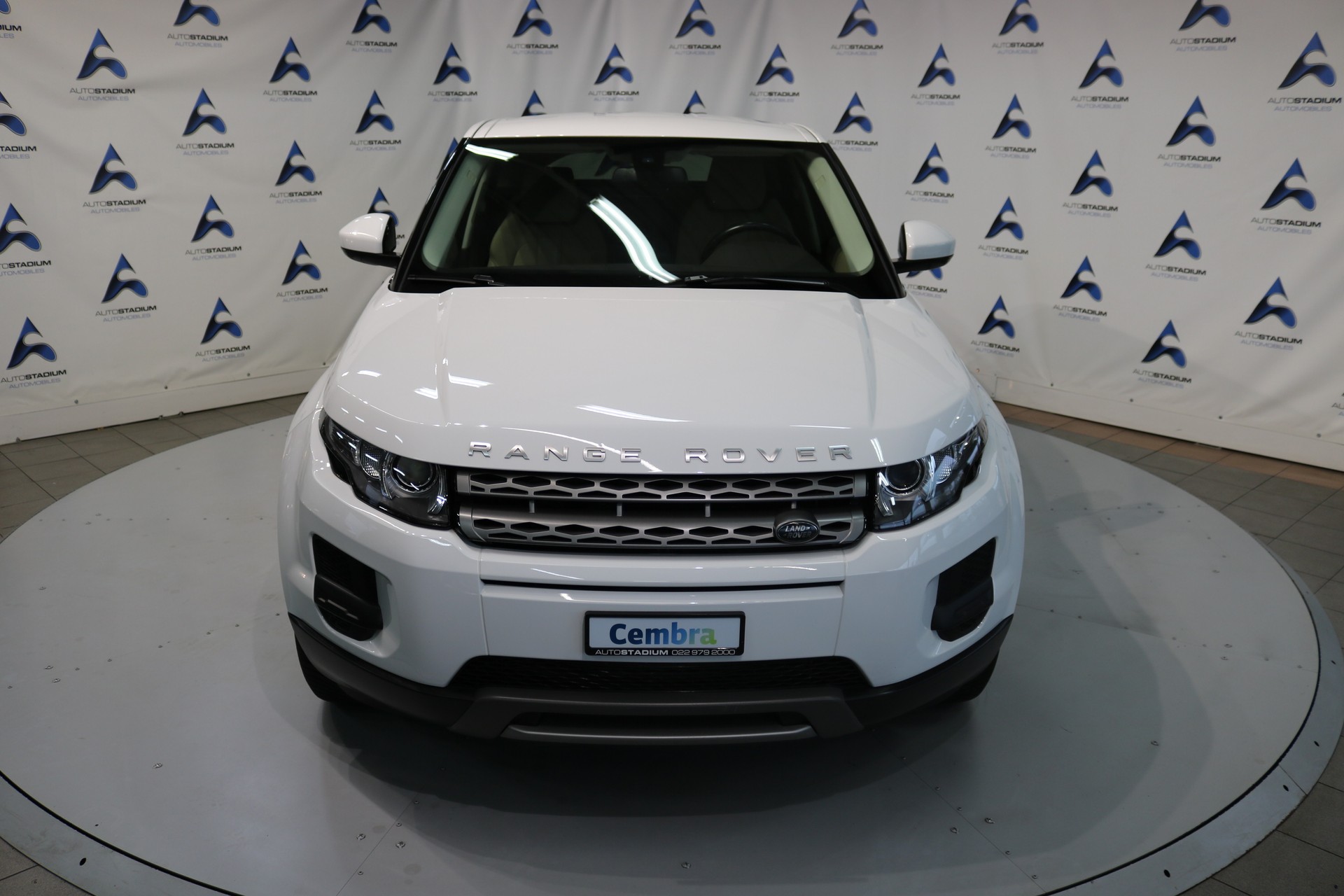 LAND ROVER Range Rover Evoque 2.2 TD4 Pure-image-6