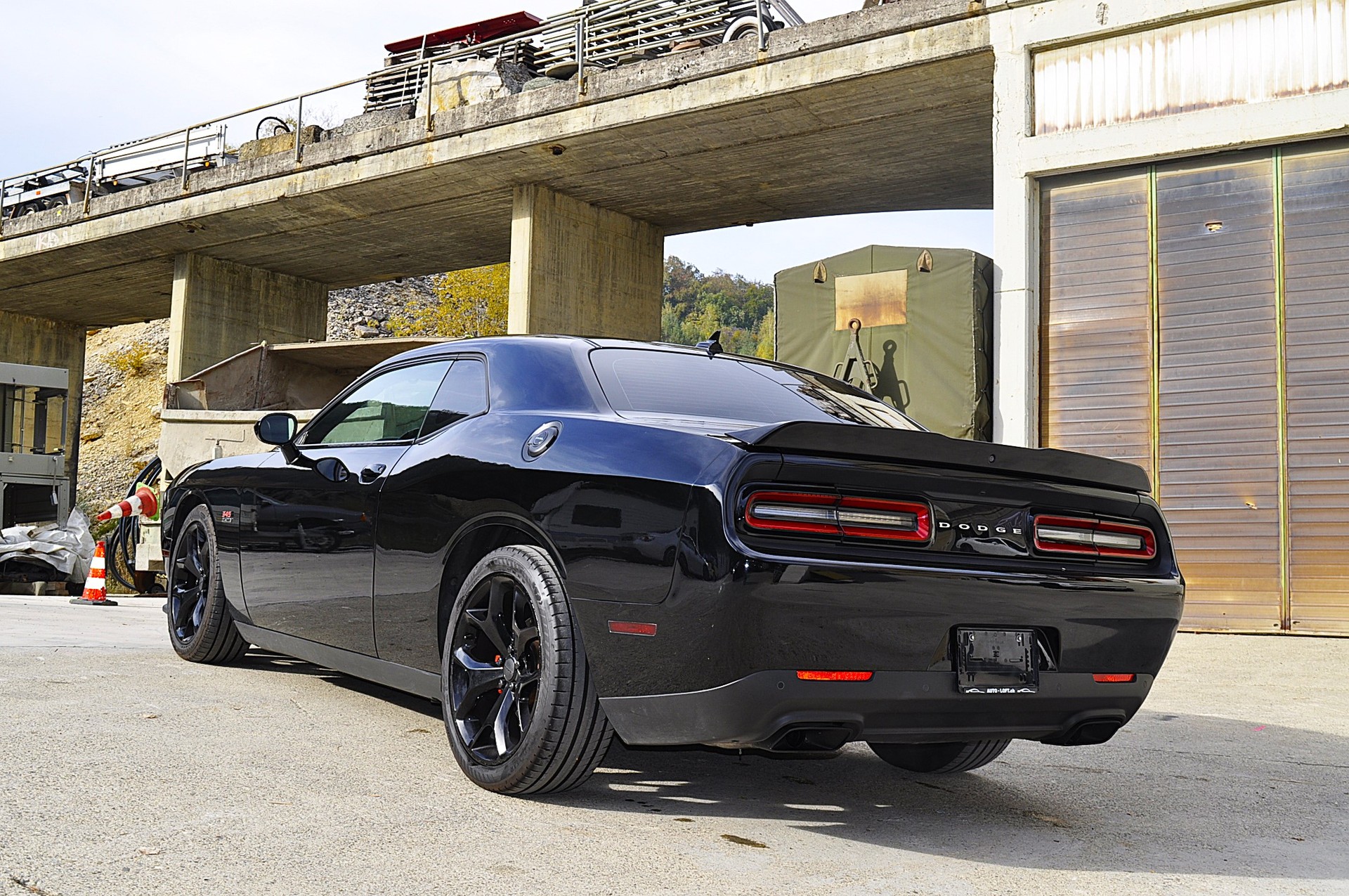 DODGE Challenger R/T-image-8