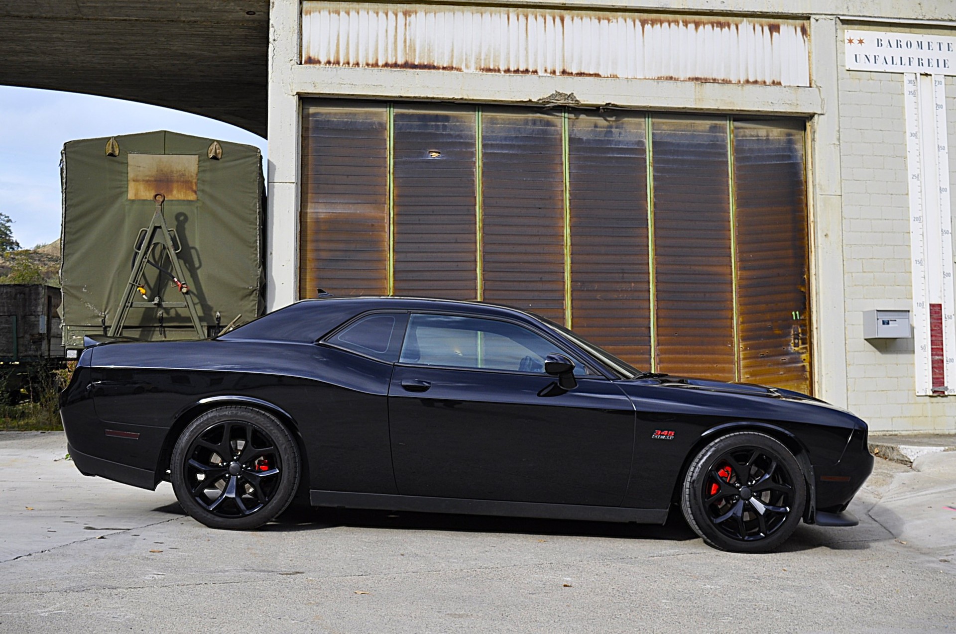 DODGE Challenger R/T-image-6