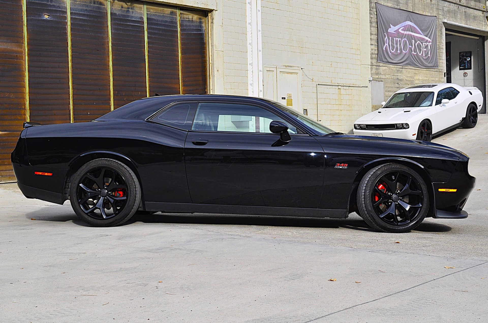 DODGE Challenger R/T-image-5
