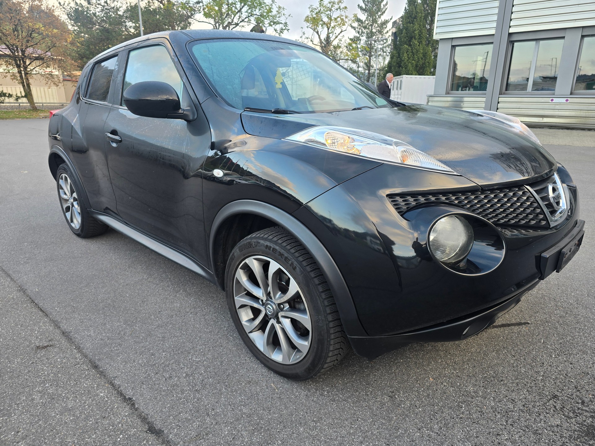 NISSAN Juke 1.6 DIG-T Shiro 4x4 Xtronic M-CVT-image-2