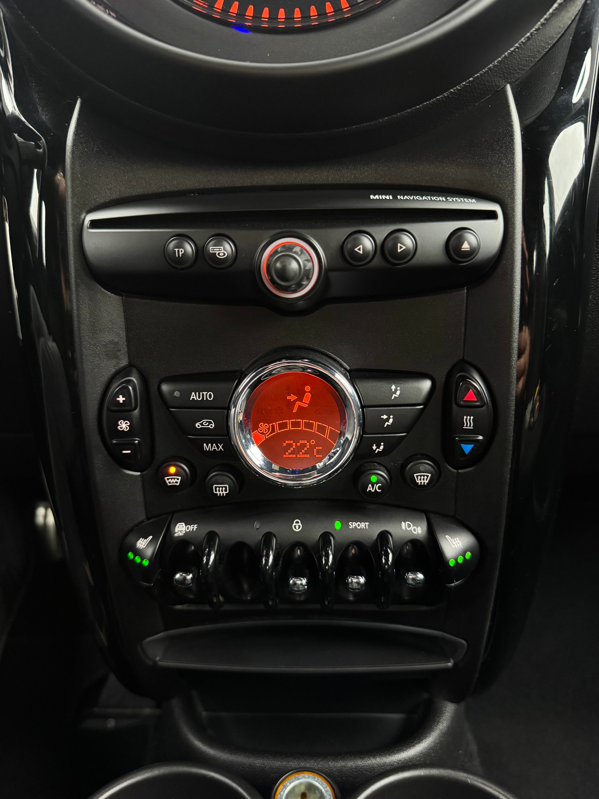 MINI Countryman Cooper S ALL4 Steptronic / ab MFK bei Verkauf-image-14