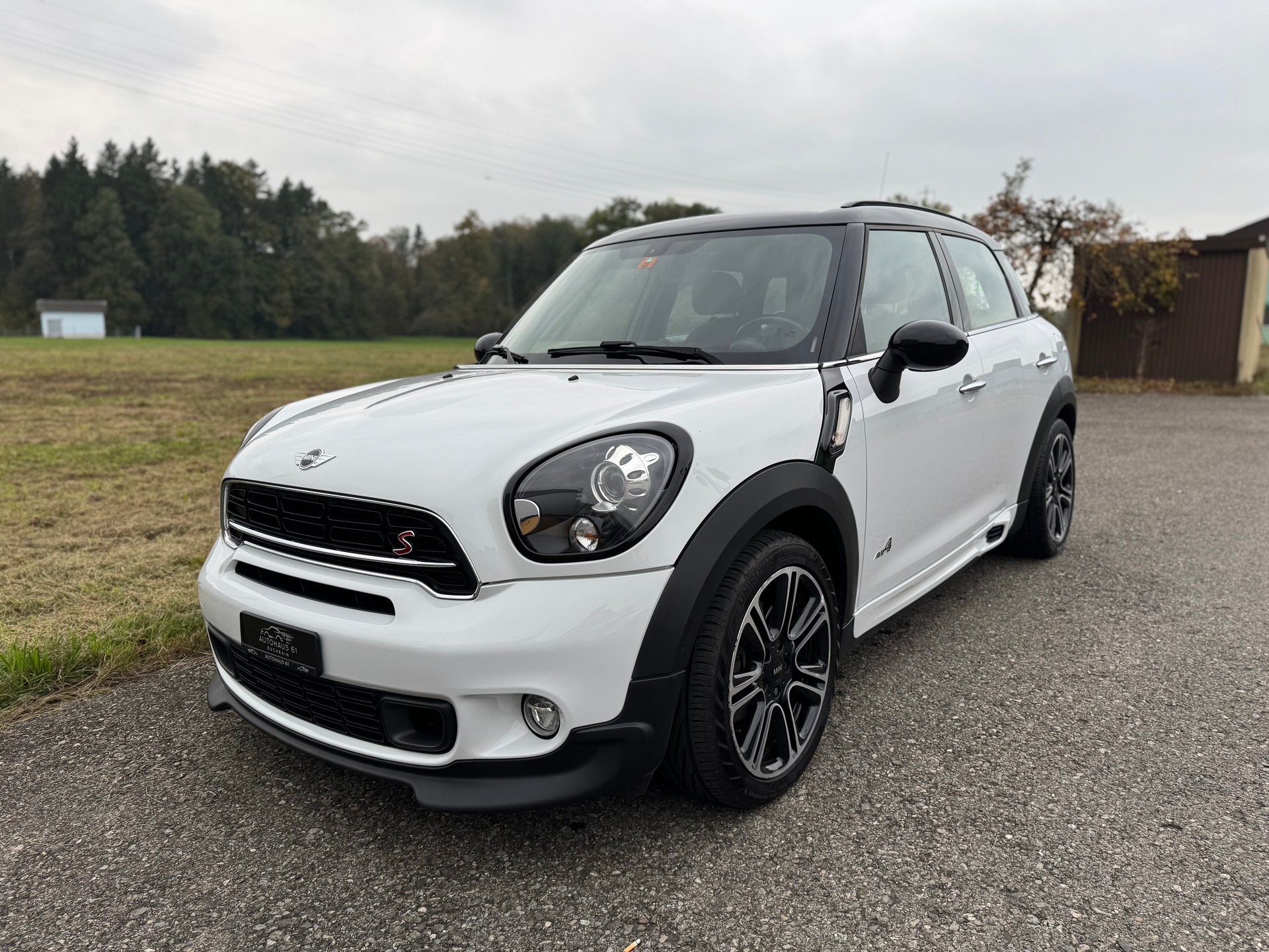 MINI Countryman Cooper S ALL4 Steptronic / ab MFK bei Verkauf-image-2