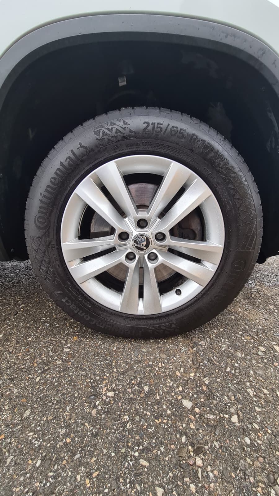 SKODA Kodiaq 2.0 TDI CR Ambition 4x4 DSG ** DSG ** 7-Plätzer ** Gr-Navi ** Sitzheizung ** Abstandsregelsysteme ** Ab MFK-image-21