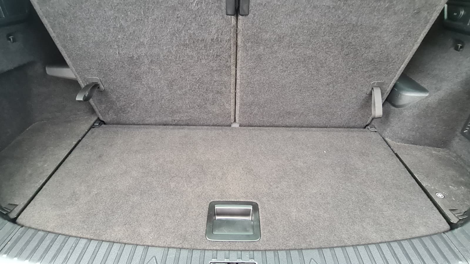 SKODA Kodiaq 2.0 TDI CR Ambition 4x4 DSG ** DSG ** 7-Plätzer ** Gr-Navi ** Sitzheizung ** Abstandsregelsysteme ** Ab MFK-image-9