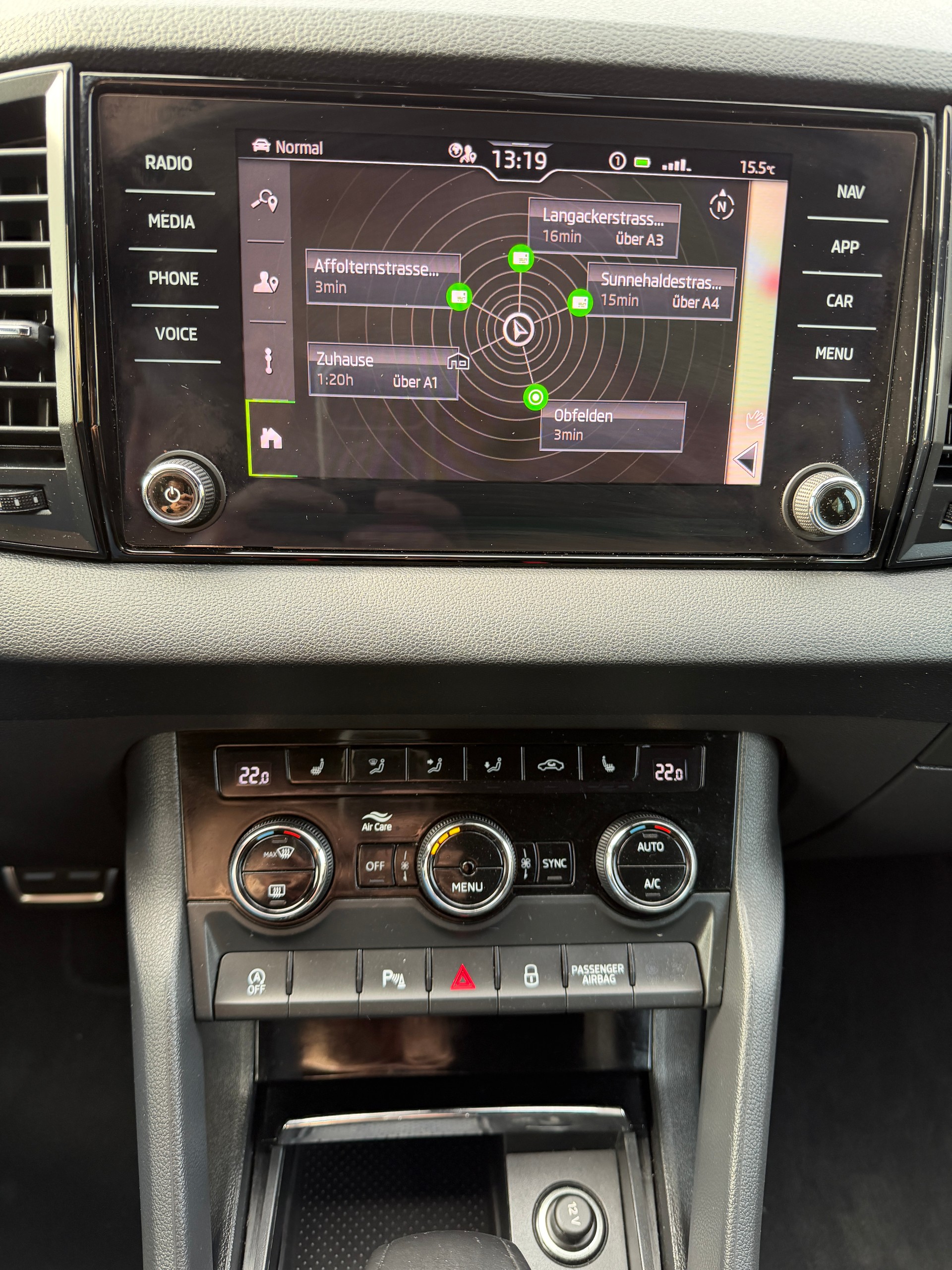 SKODA Karoq 2.0 TDI CR SportLine 4x4 DSG-image-10