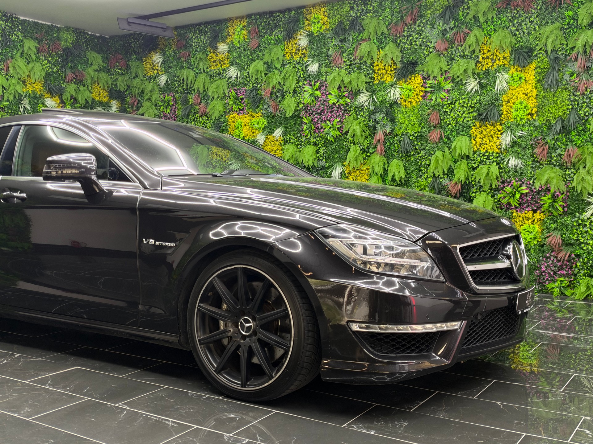 MERCEDES-BENZ CLS 63 AMG Speedshift MCT-image-1