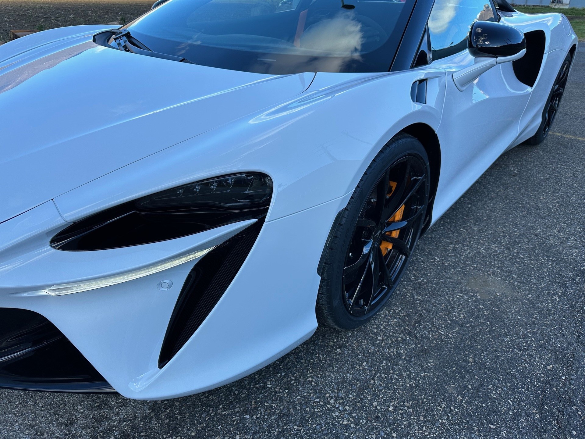 McLAREN ARTURA 3.0 V6-image-4