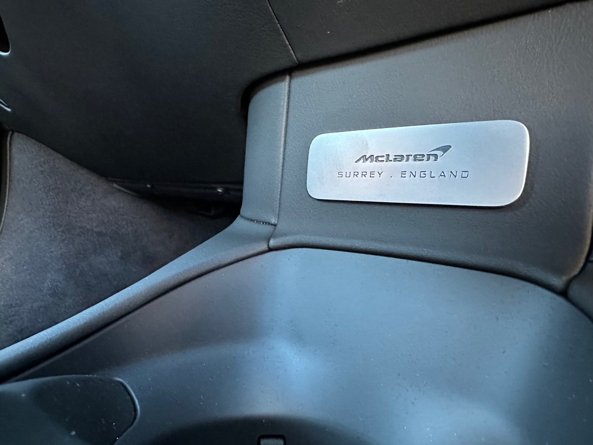 McLAREN ARTURA 3.0 V6-image-9
