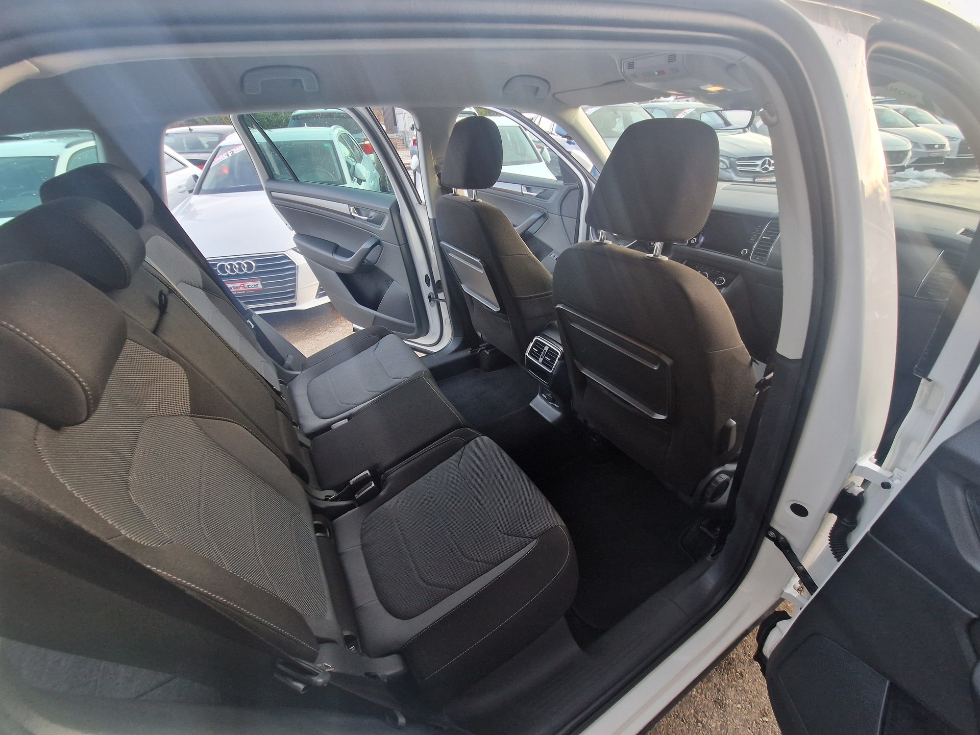 SKODA Kodiaq 2.0 TDI CR Ambition 4x4 DSG-image-10