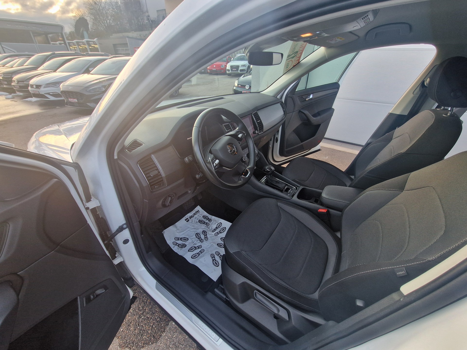 SKODA Kodiaq 2.0 TDI CR Ambition 4x4 DSG-image-6