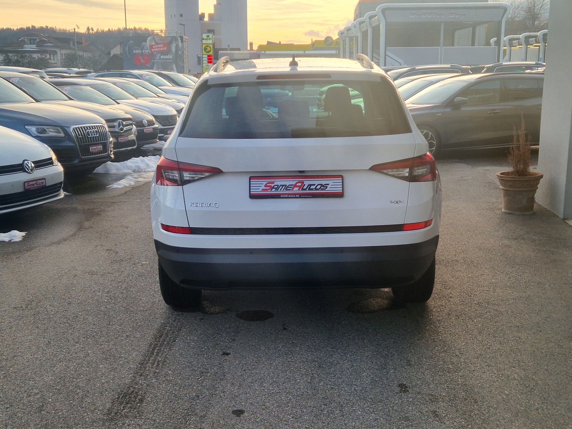 SKODA Kodiaq 2.0 TDI CR Ambition 4x4 DSG-image-2