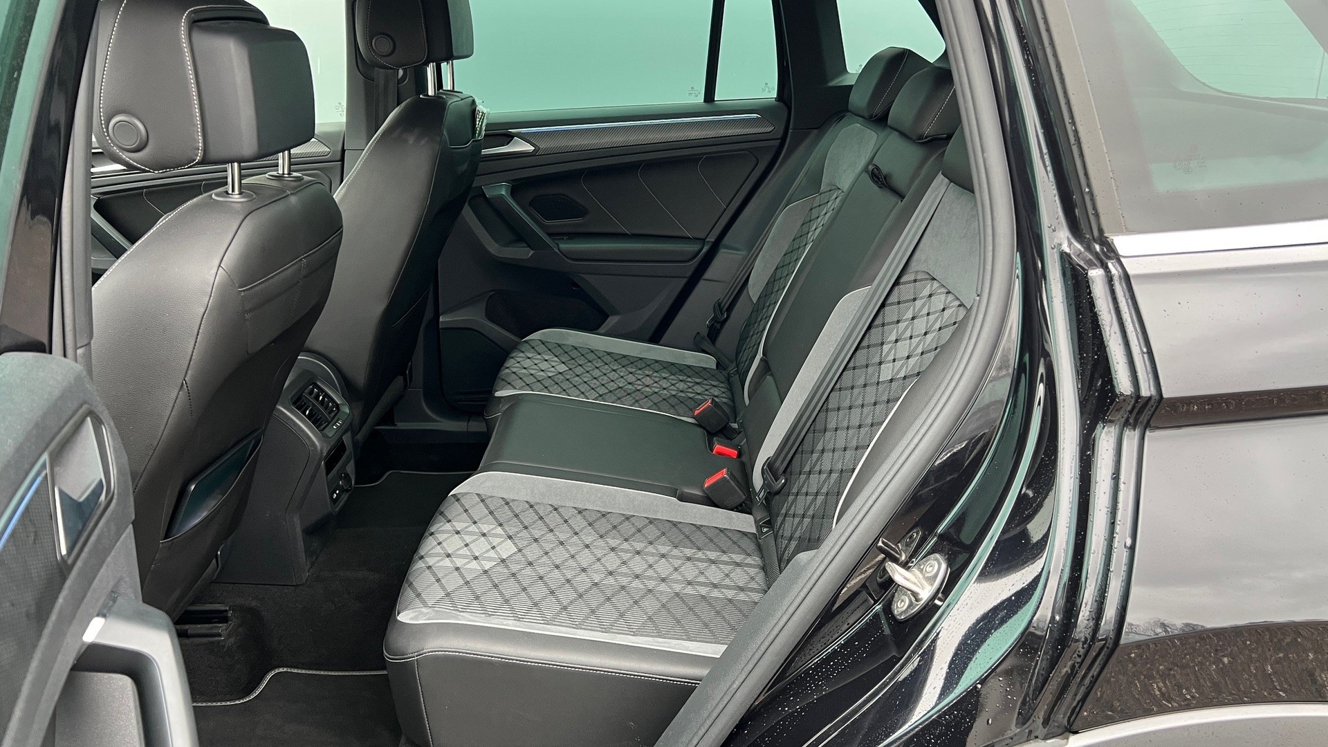 VW Tiguan 1.5TSI Evo R-Line DSG-image-6
