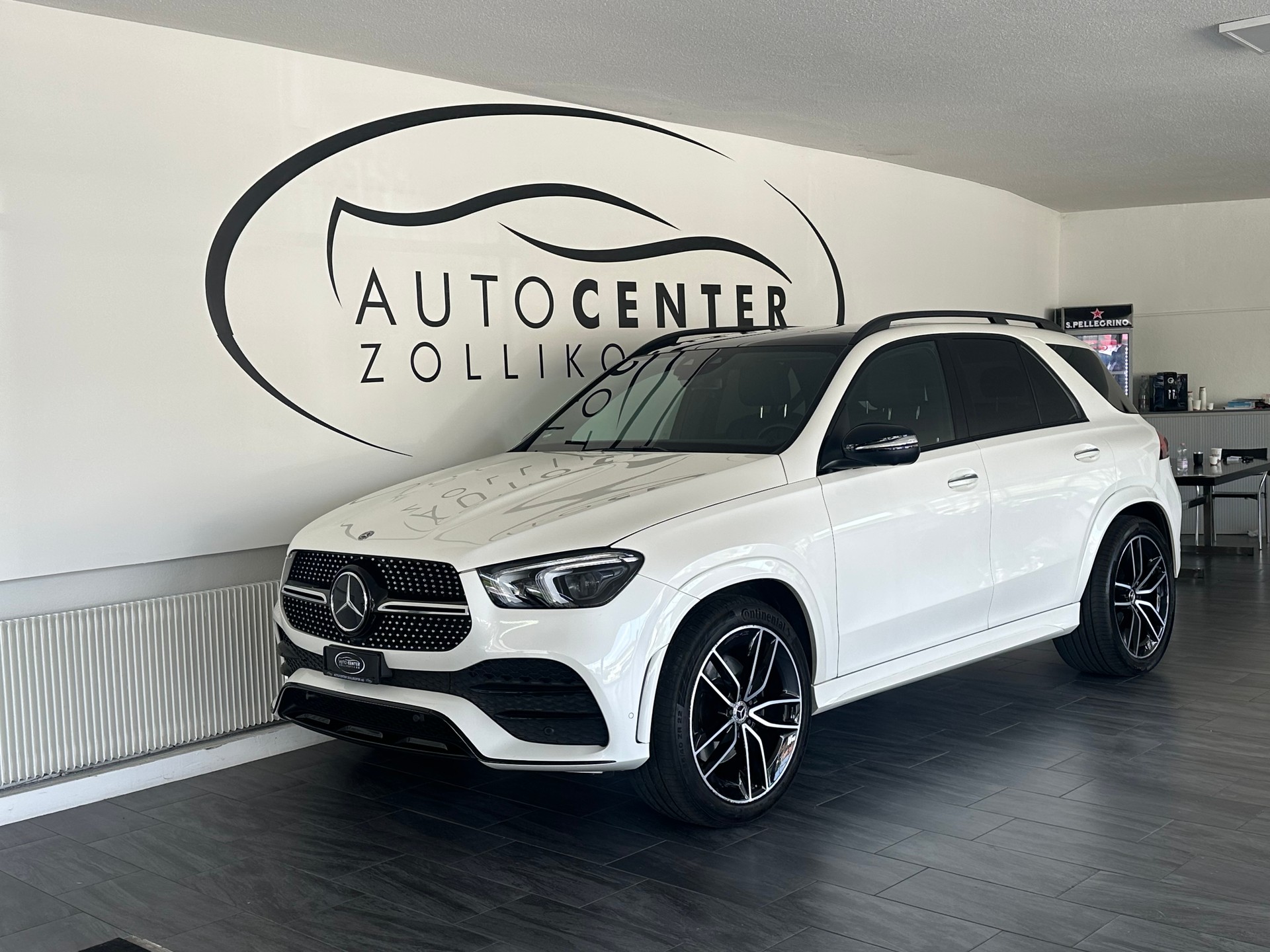 MERCEDES-BENZ GLE 400 d 4Matic AMG Line 9G-Tronic-image-2