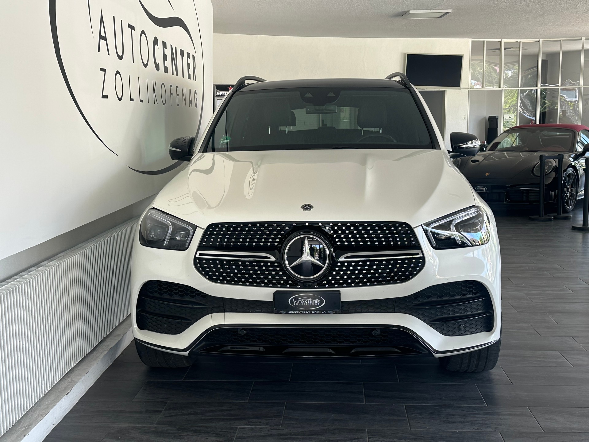 MERCEDES-BENZ GLE 400 d 4Matic AMG Line 9G-Tronic-image-3