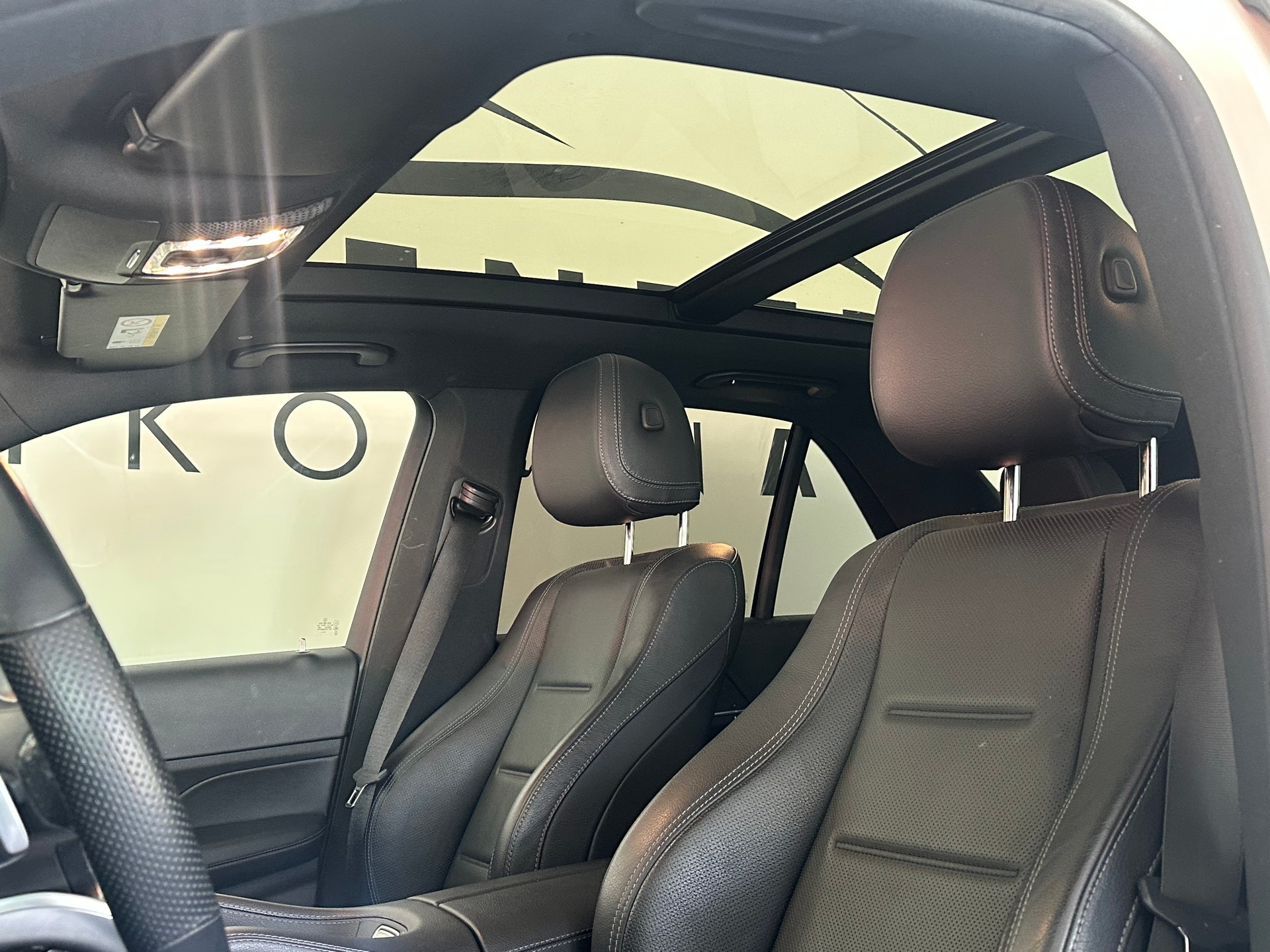 MERCEDES-BENZ GLE 400 d 4Matic AMG Line 9G-Tronic-image-10