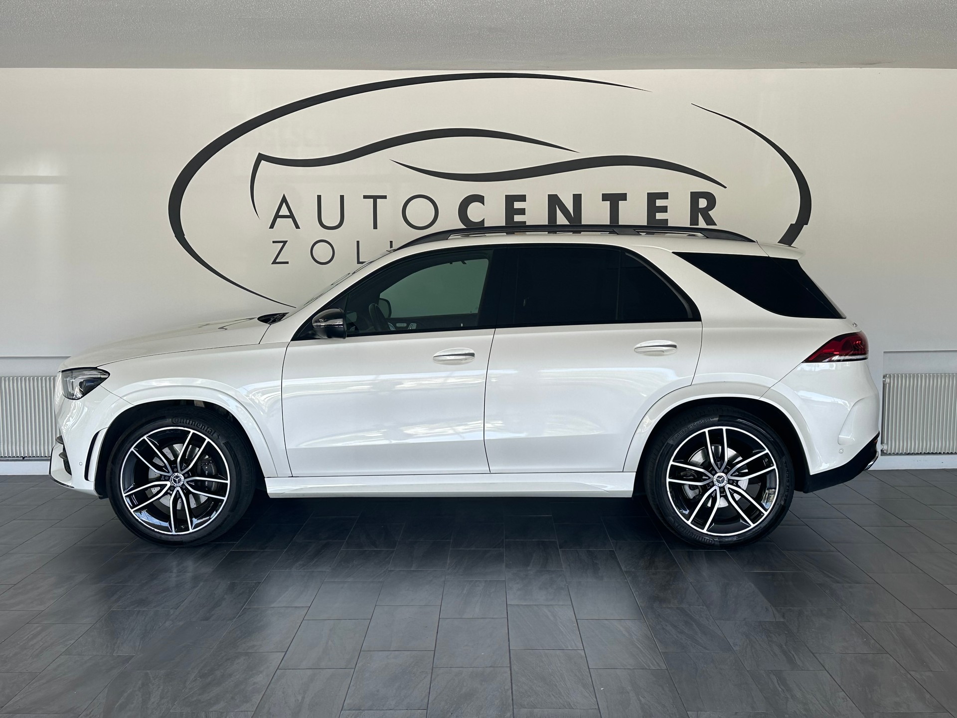 MERCEDES-BENZ GLE 400 d 4Matic AMG Line 9G-Tronic-image-4