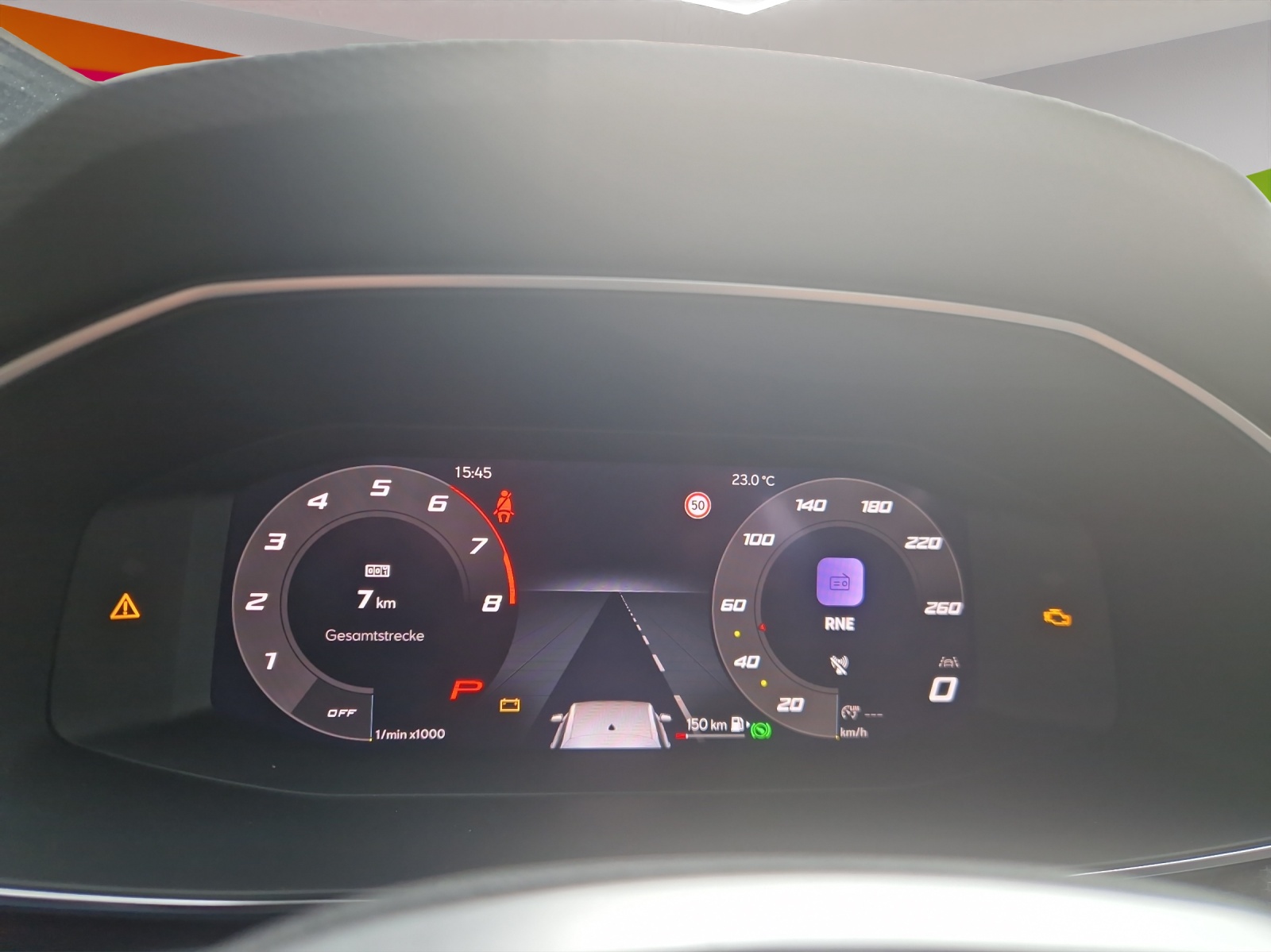 SEAT Leon 1.5 eTSI mHEV DSG Go-image-6