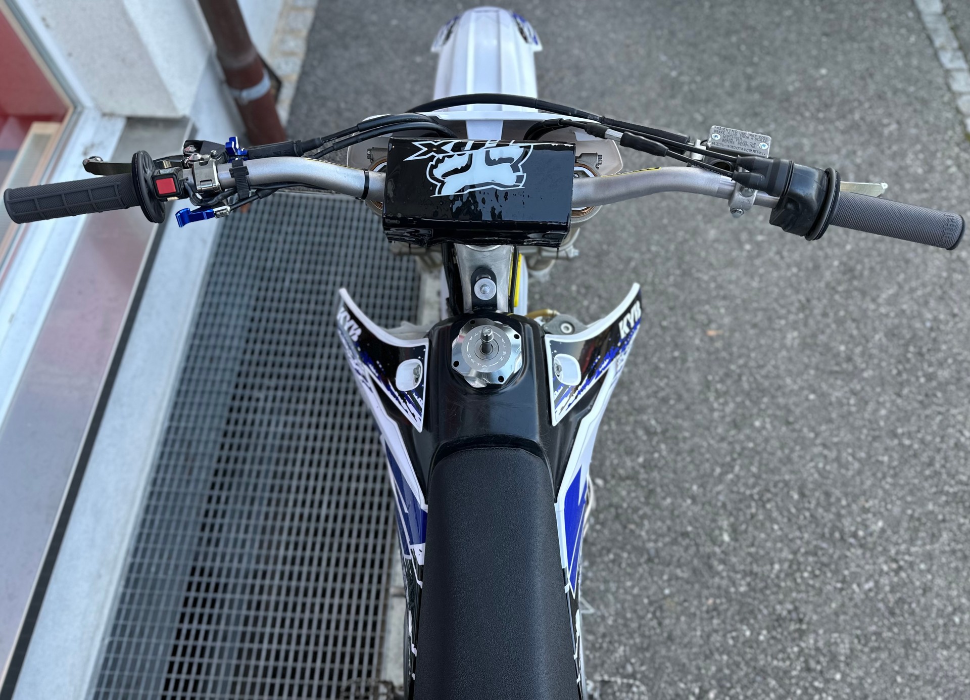 YAMAHA WR 250 F 4T-image-8
