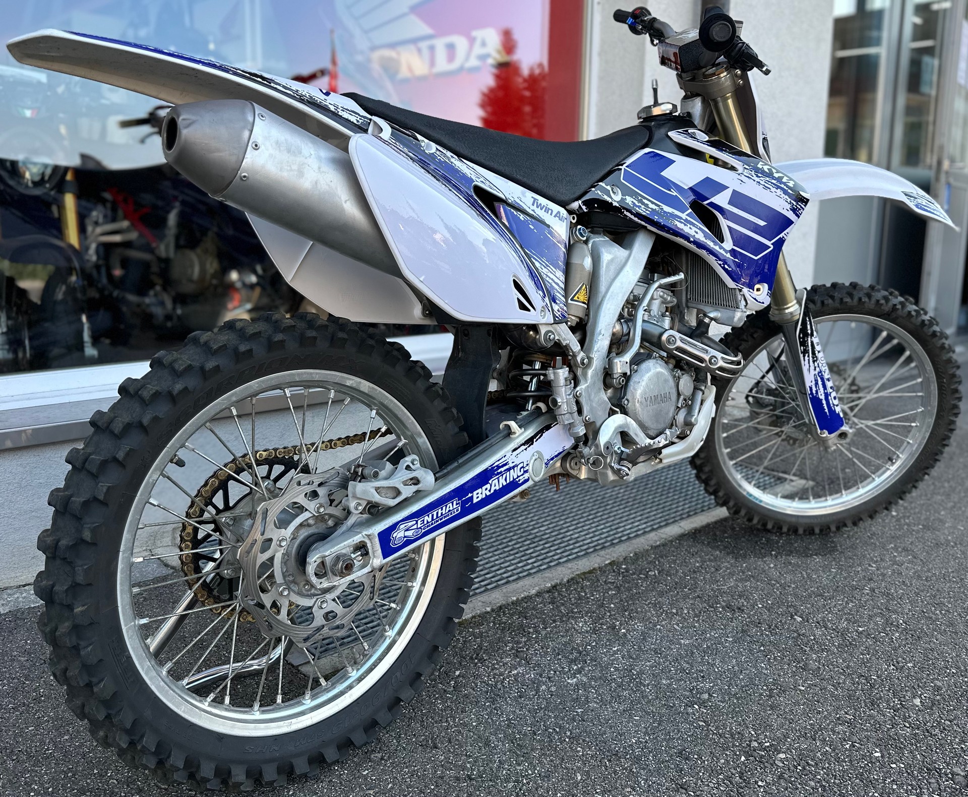 YAMAHA WR 250 F 4T-showroom-element-3