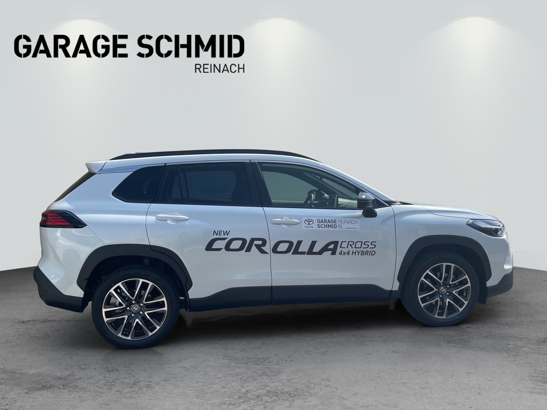 TOYOTA Corolla Cross 2.0 HSD Premium AWD-i-image-7