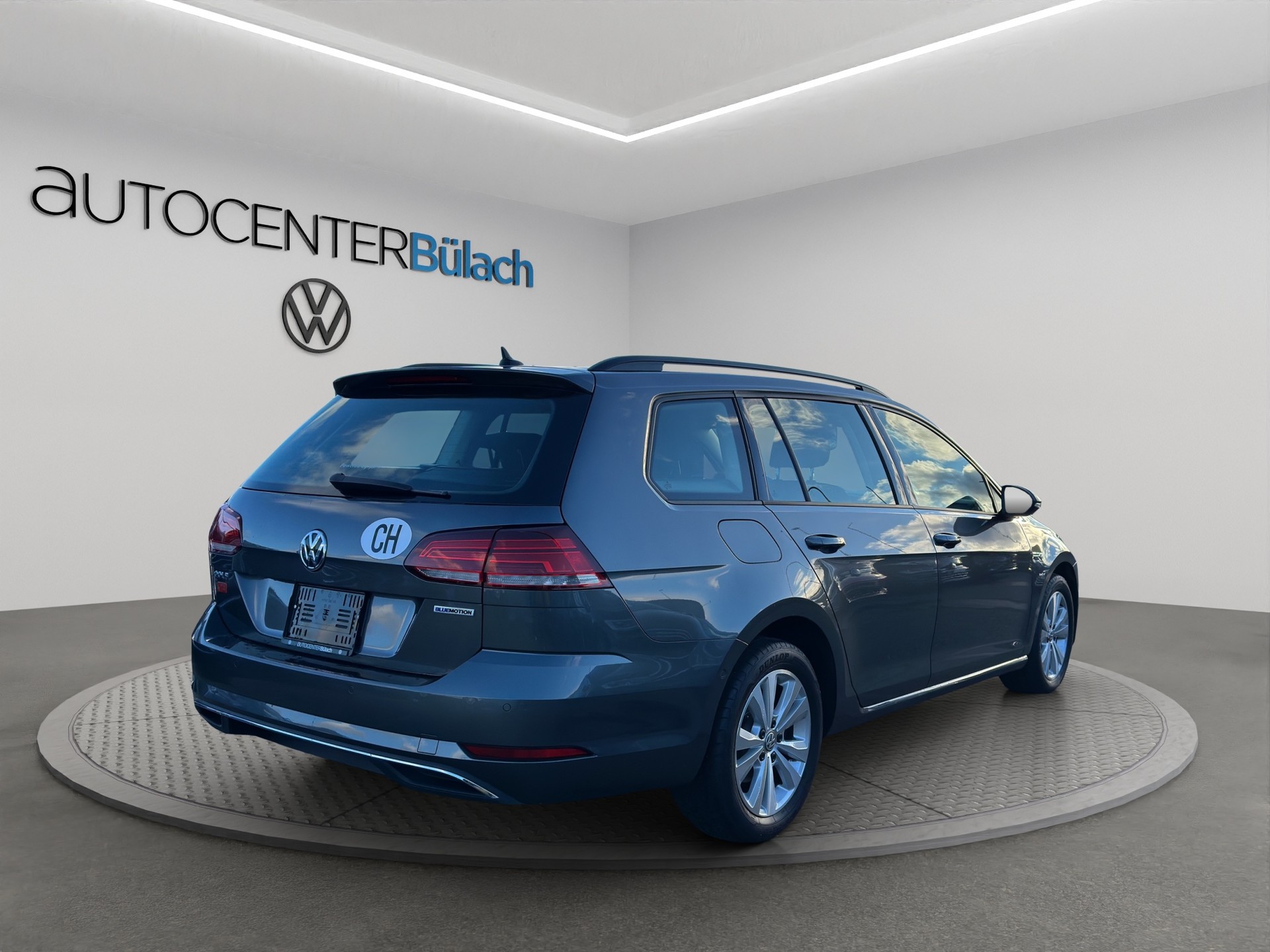 VW Golf Variant 1.5 TGI BlueMotion Comfortline DSG-image-4