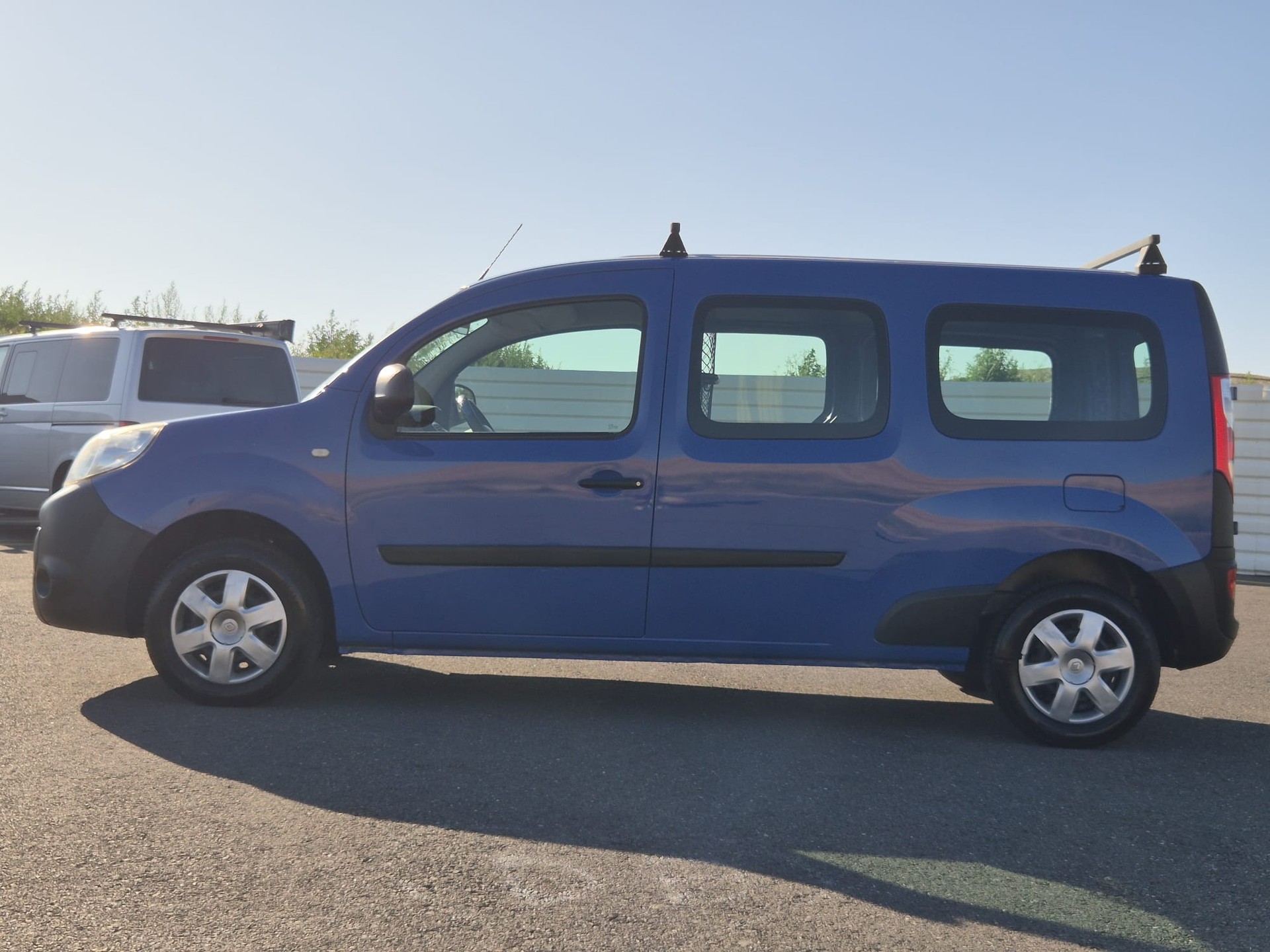 RENAULT Kangoo Maxi dCi 110 Business 2 Plätze / 2 places-image-17