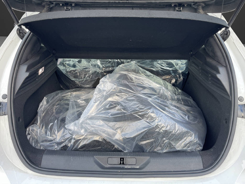 PEUGEOT 308 1.2 PureTech Allure Pack-image-7