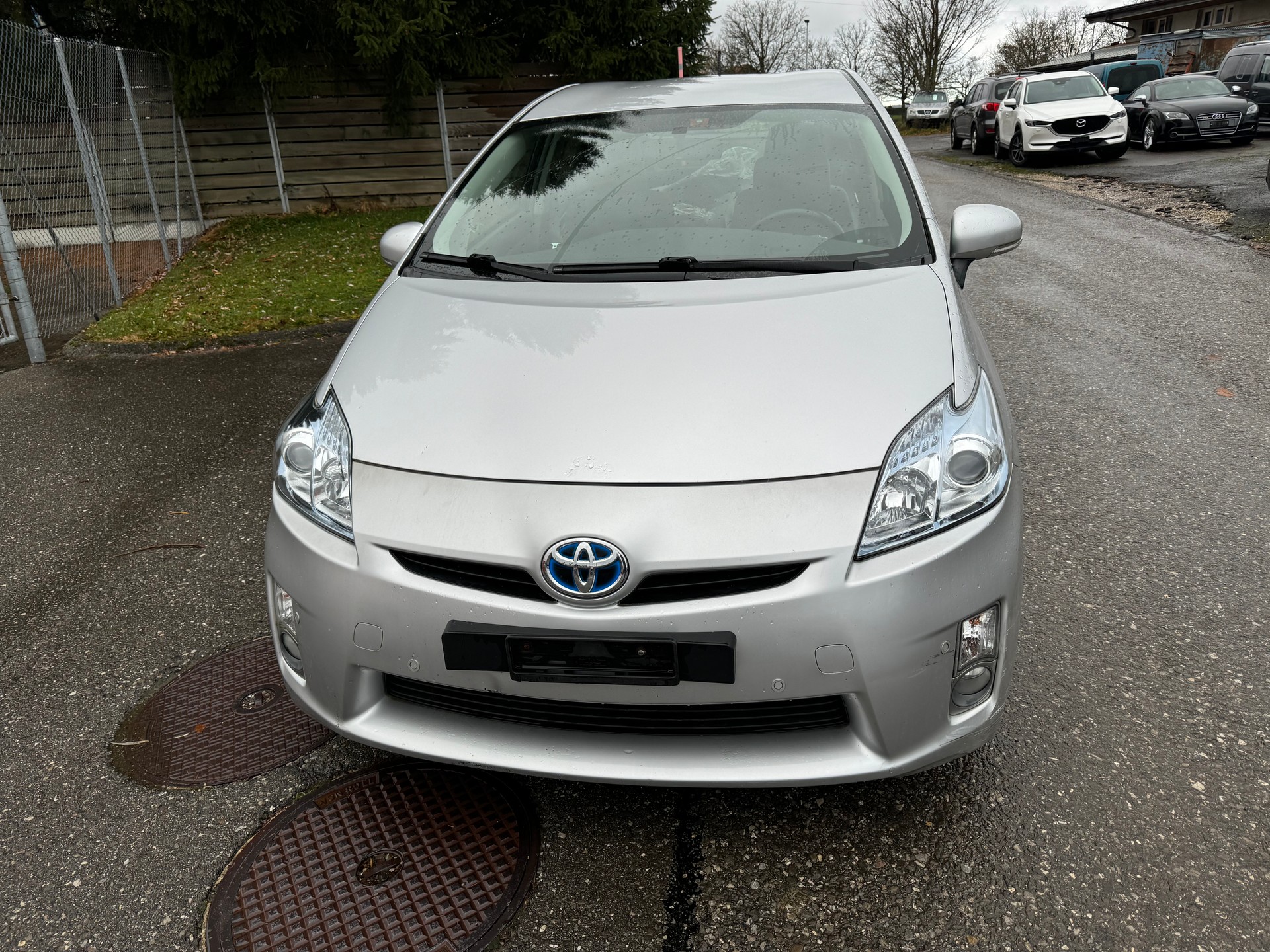 TOYOTA Prius 1.8 16V HSD Sol-image-1