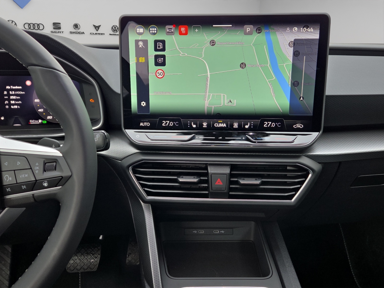 SEAT Seat Leon Sportstourer Business-image-7