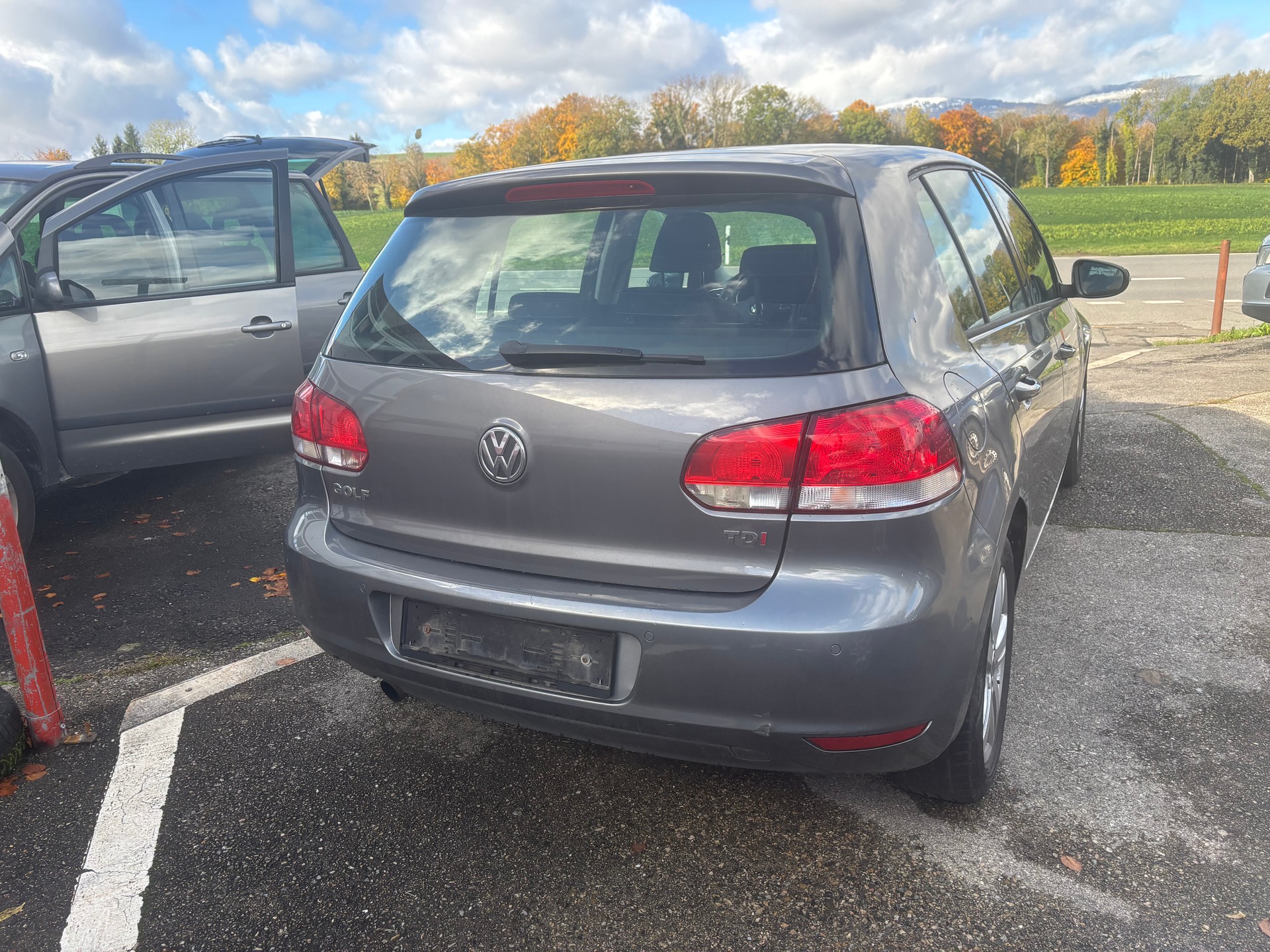VW GOLF-image-4