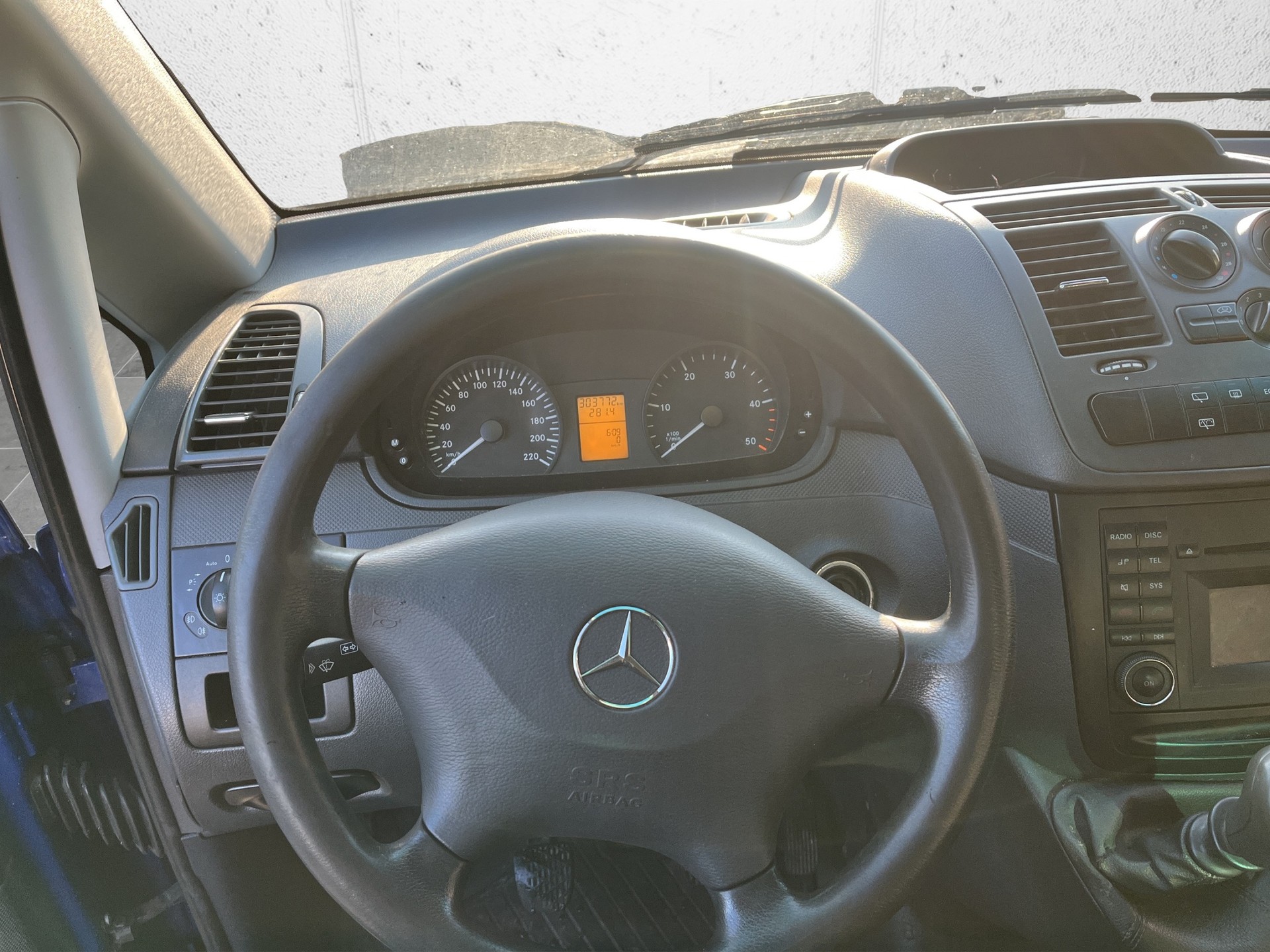 MERCEDES-BENZ Vito 113 CDI Mixto L-image-9