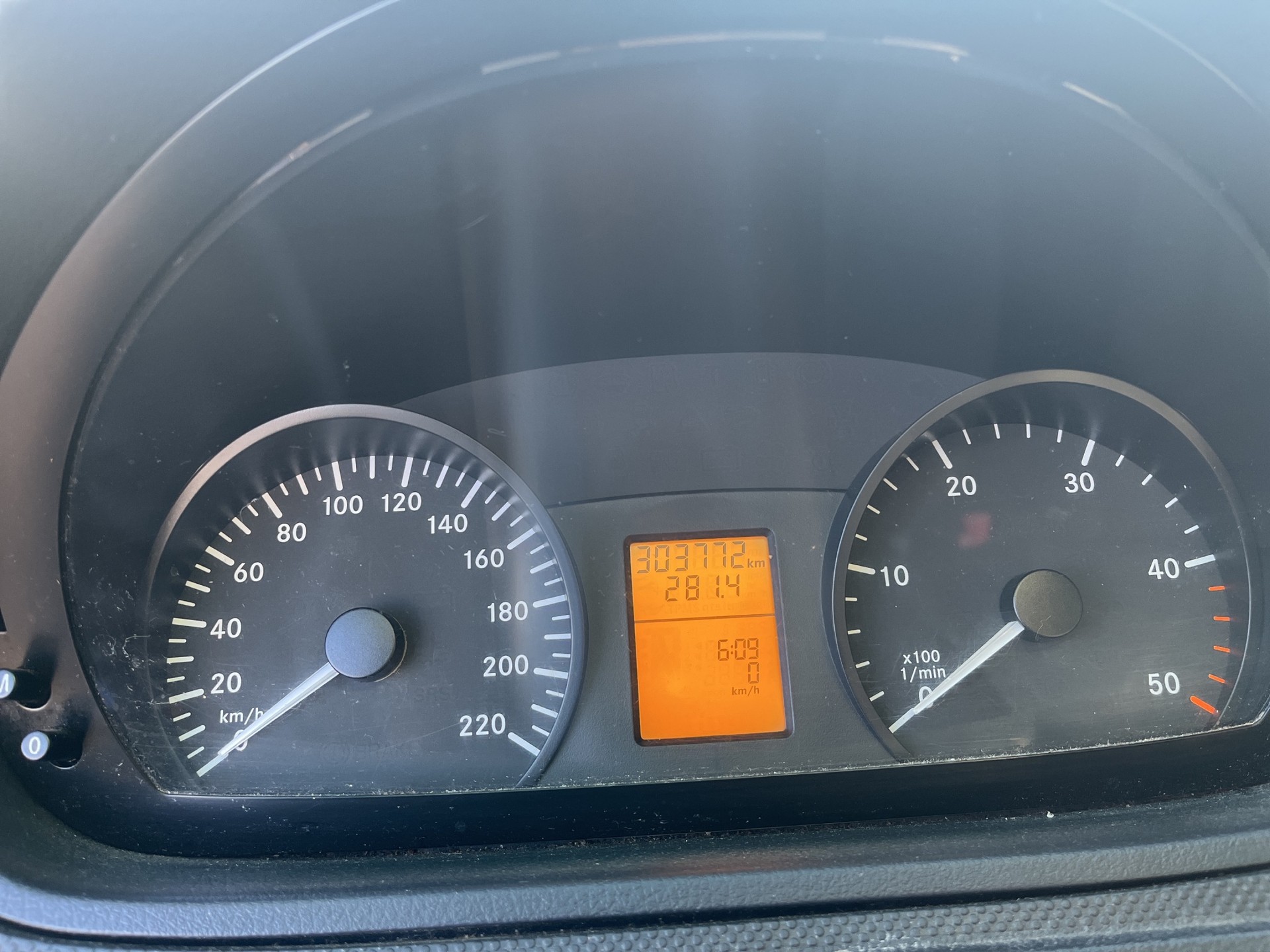 MERCEDES-BENZ Vito 113 CDI Mixto L-image-14