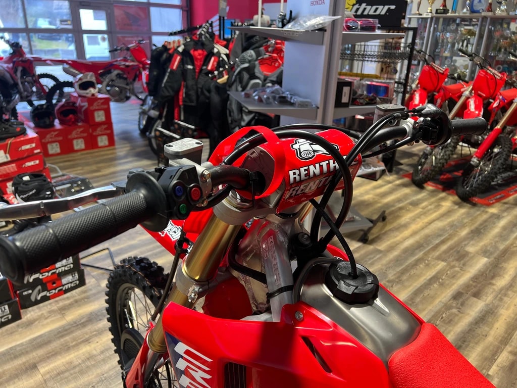 HONDA ** CRF450R ** **2026** Neufahrzeug-showroom-element-1