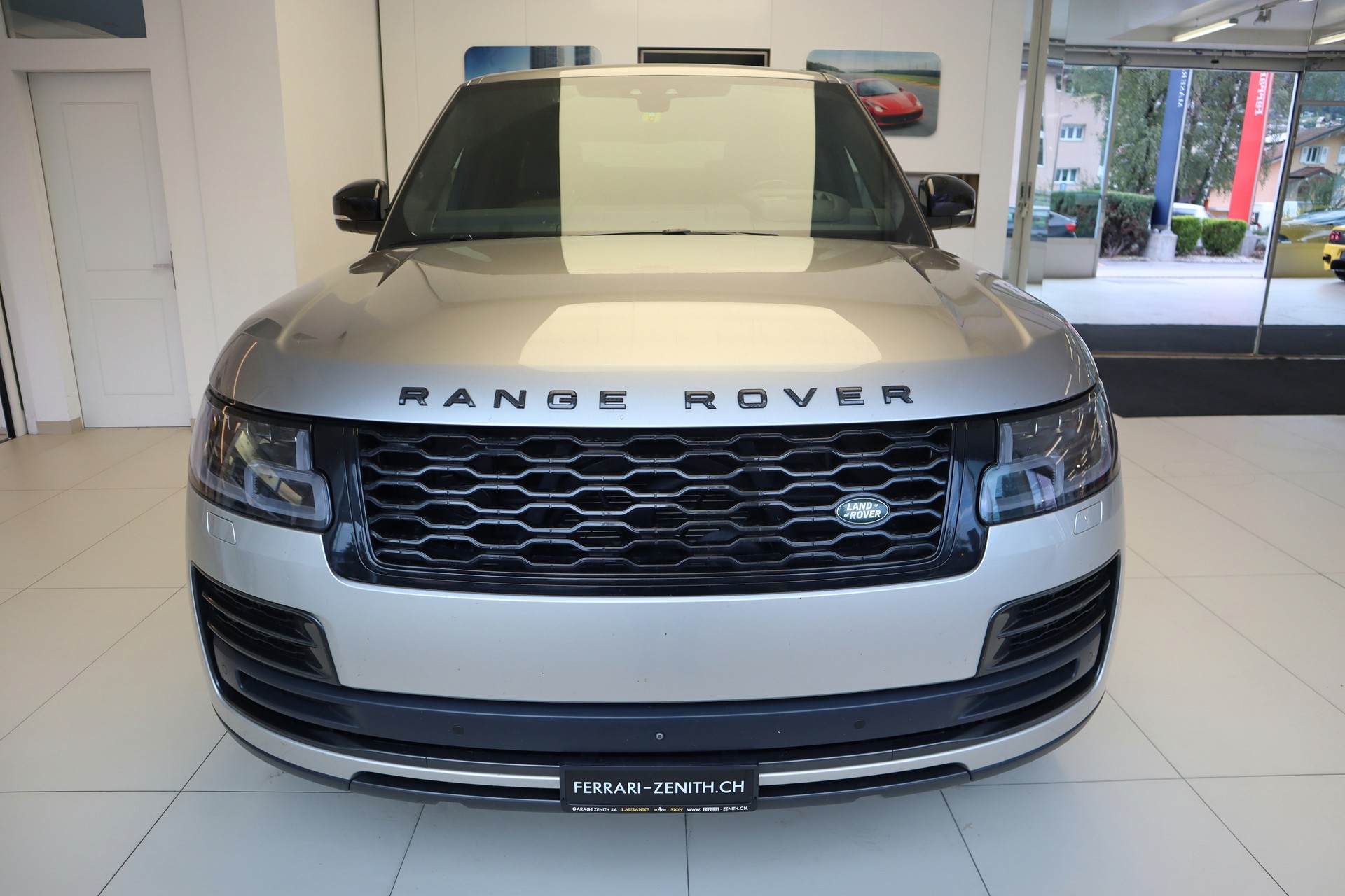 LAND ROVER Range Rover 5.0 V8 S/C SV AB Dynamic Automatic - AUTOBIOGRAPHY - Taylor Made-image-1